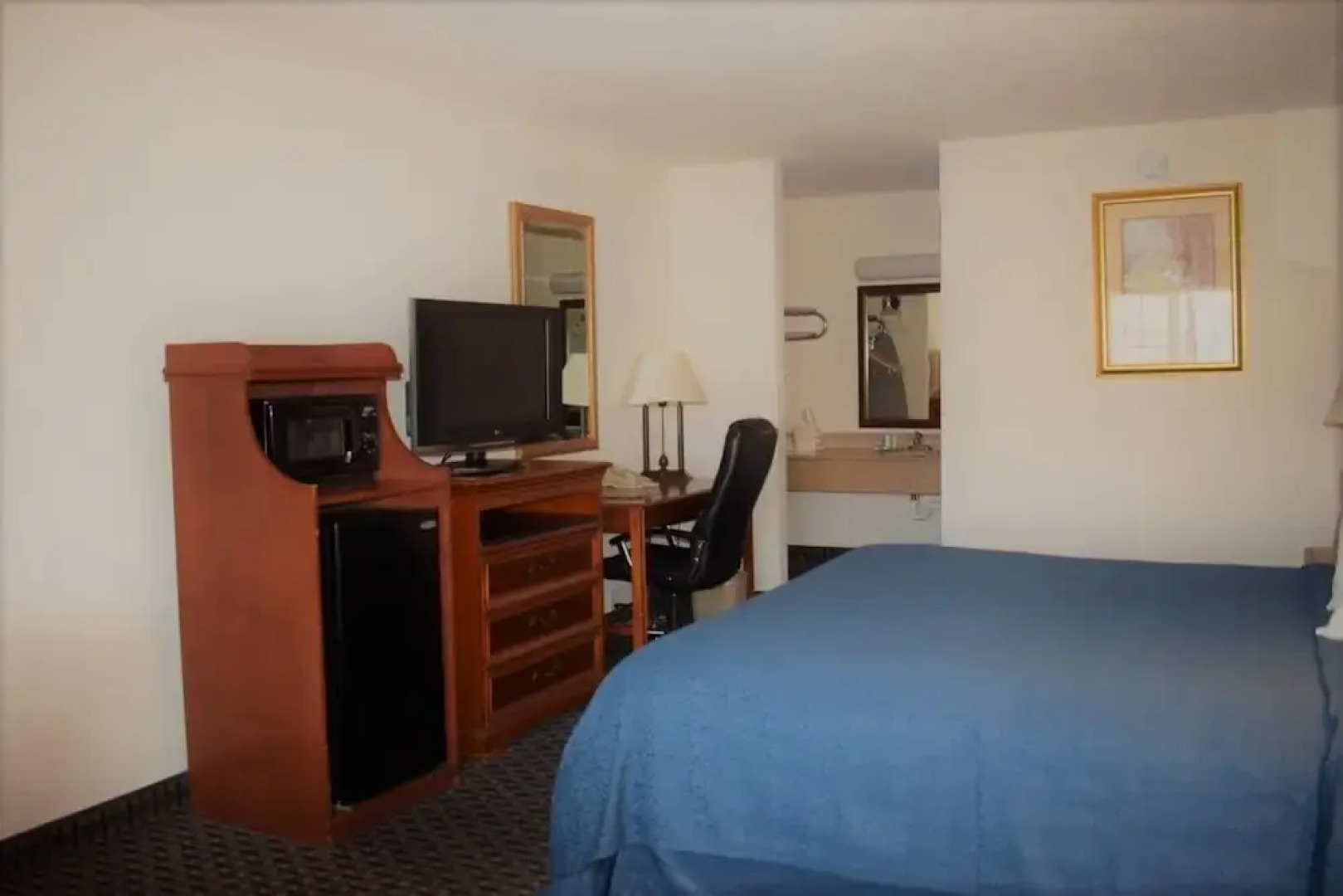 Texas Inn & Suites-Denton