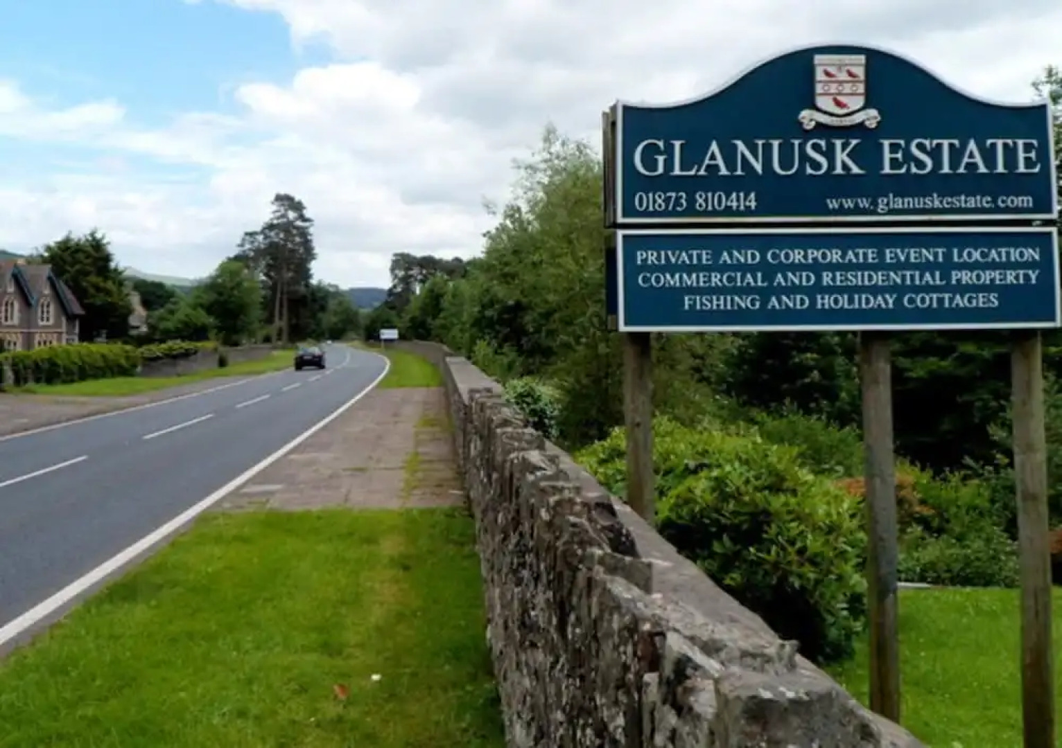 7 Bed Lodge With Mountain Views, Glanusk Estate