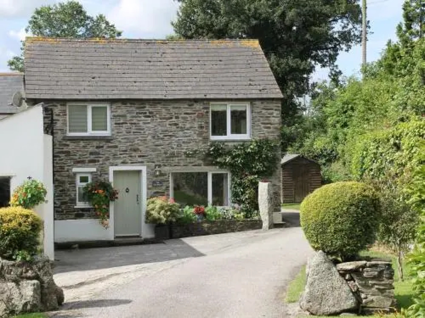 The Old Byre, Lake Lane, Dousland