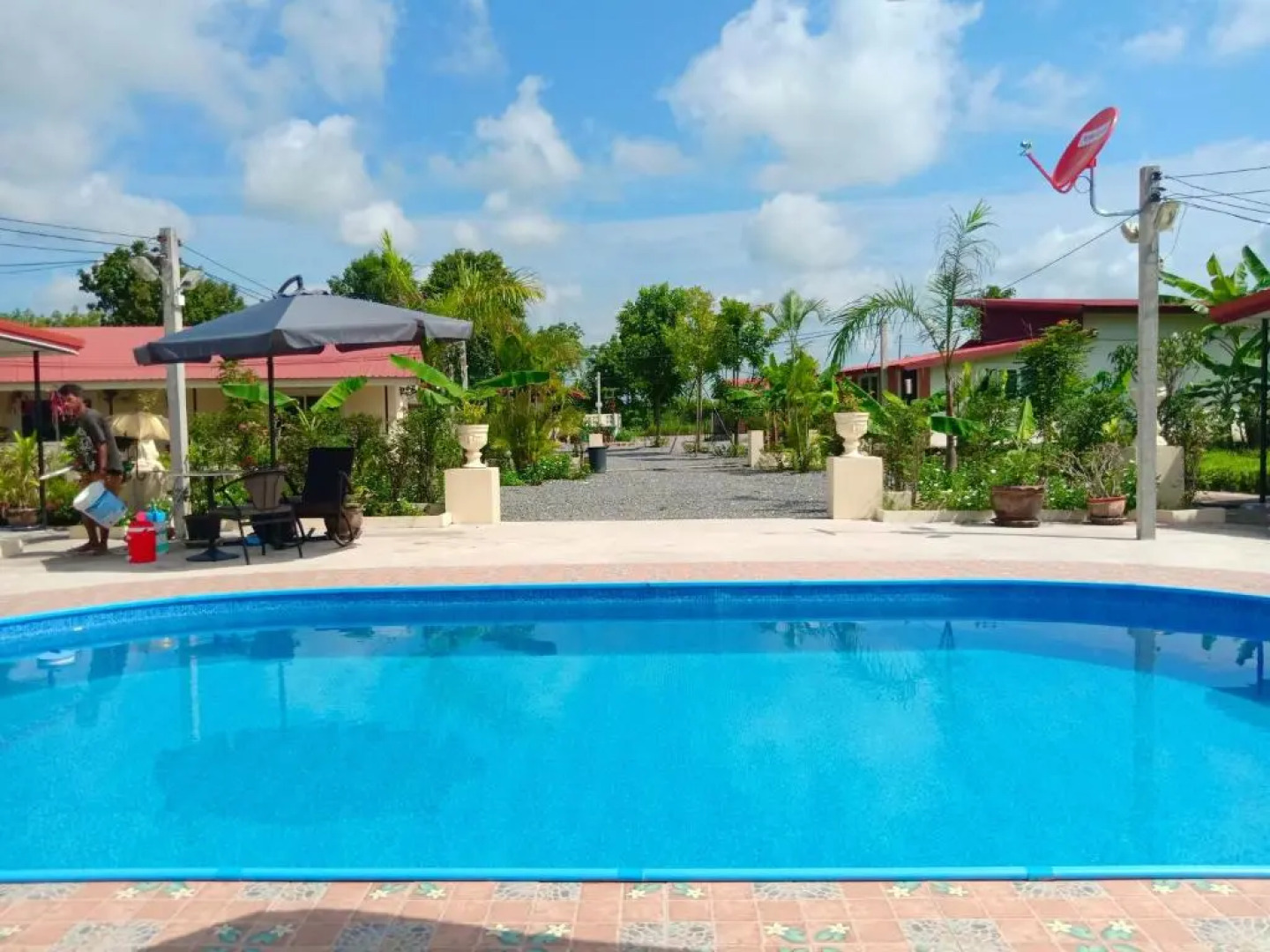 Private 2 Bedroom Villa With Swimming Pool Tropical Gardens Fast Wifi Smart Tv