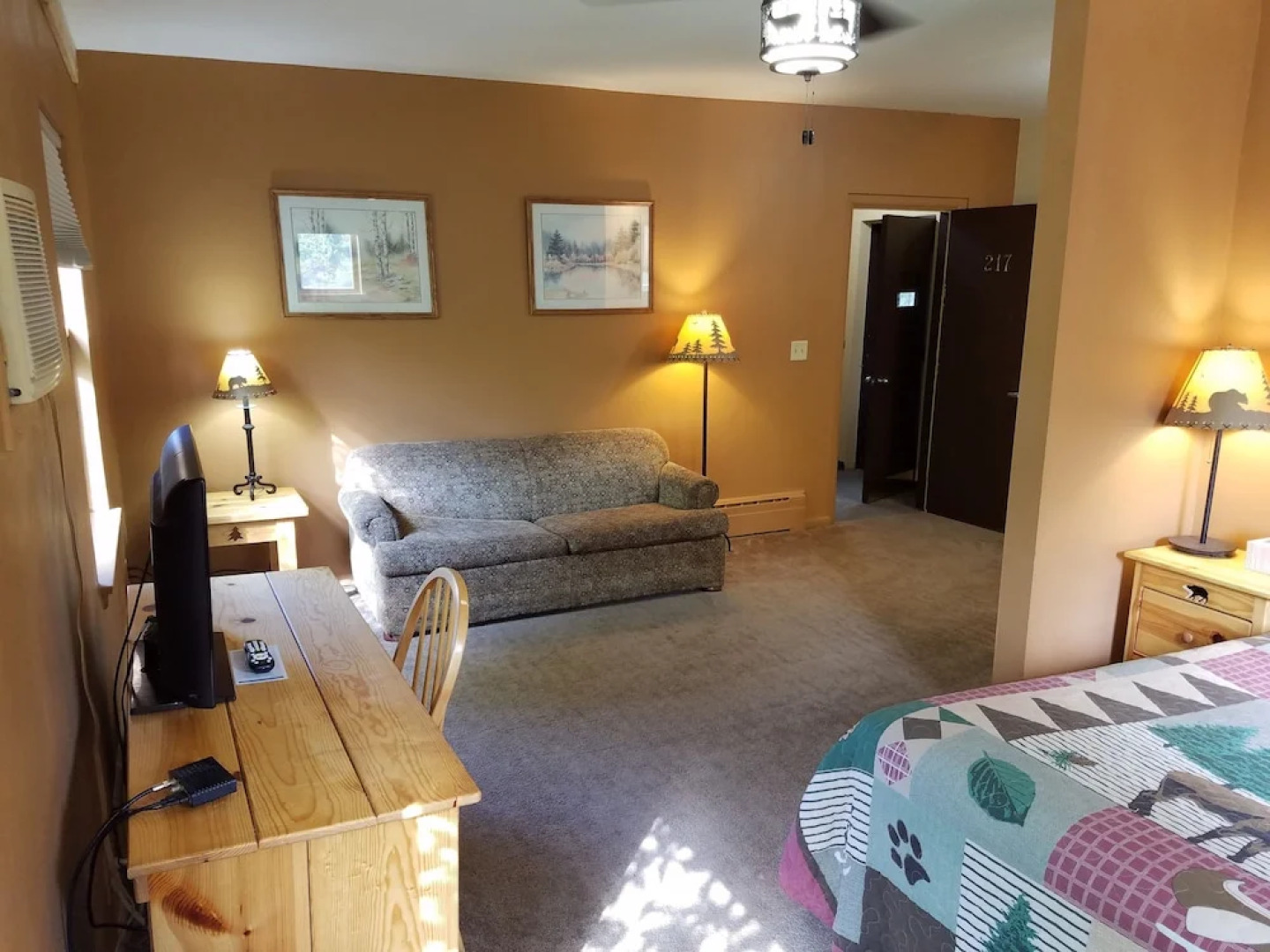 The Willard Munger Inn