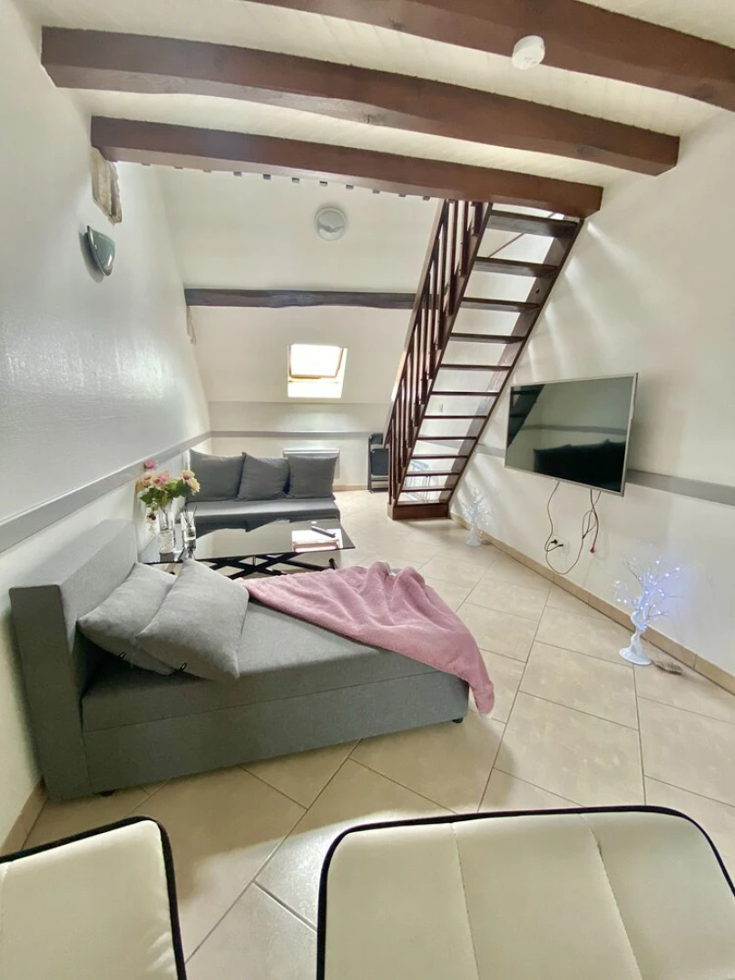 Superbe appartement & piscine privée à Sens