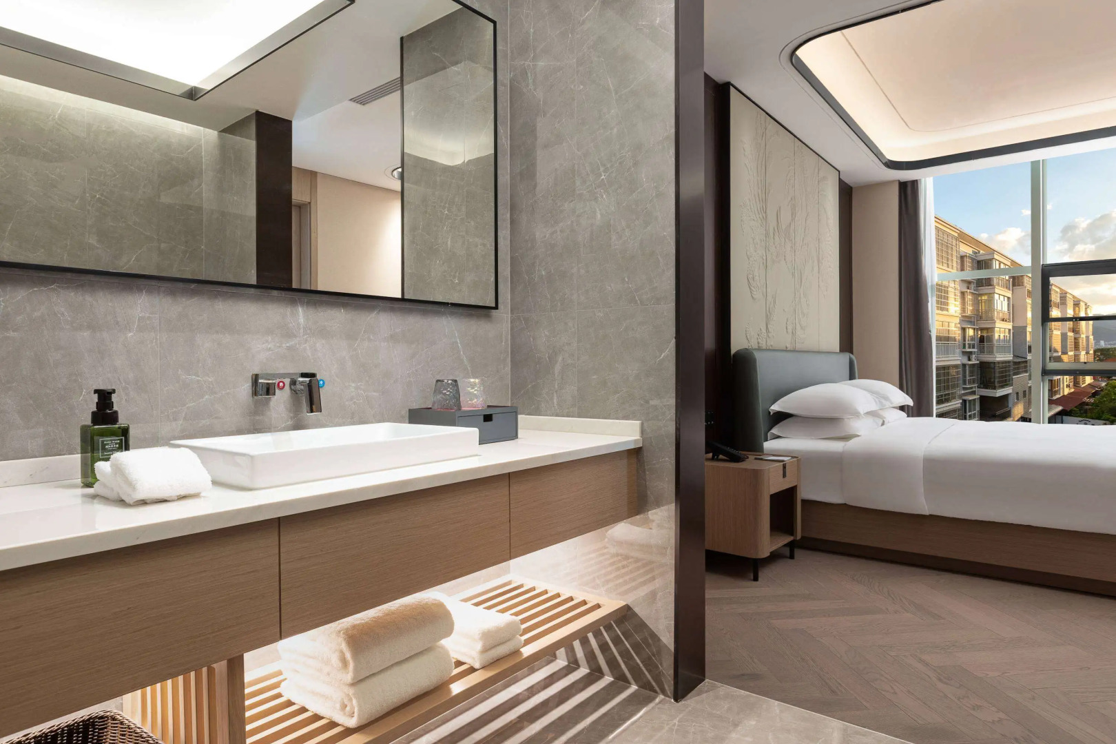 Ramada by Wyndham Honghe Kaiyuan