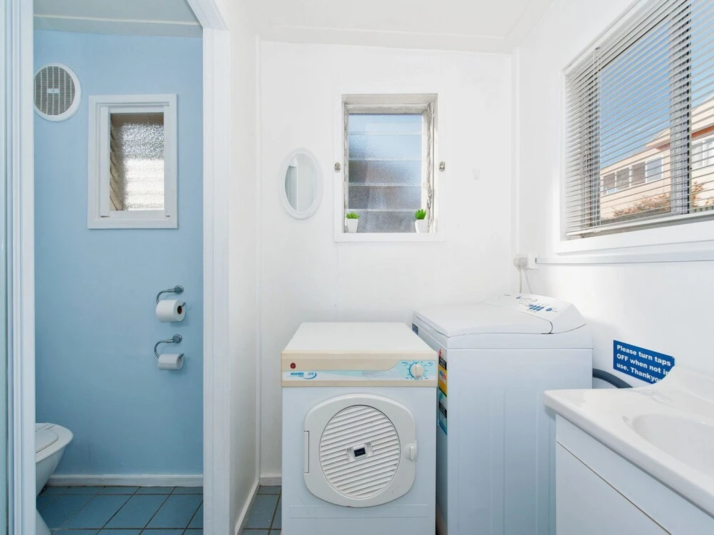 Bagnalls Beach House, 3 Burbong Street