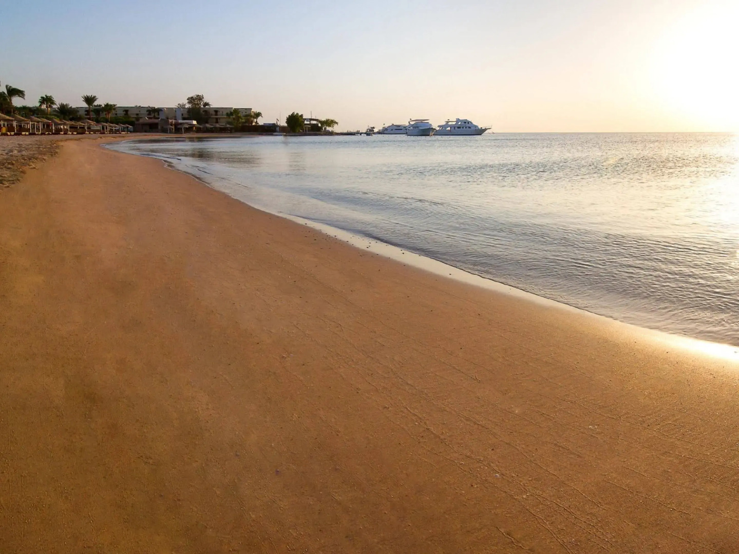 Отель Eagles Paradise Abu Soma Resort