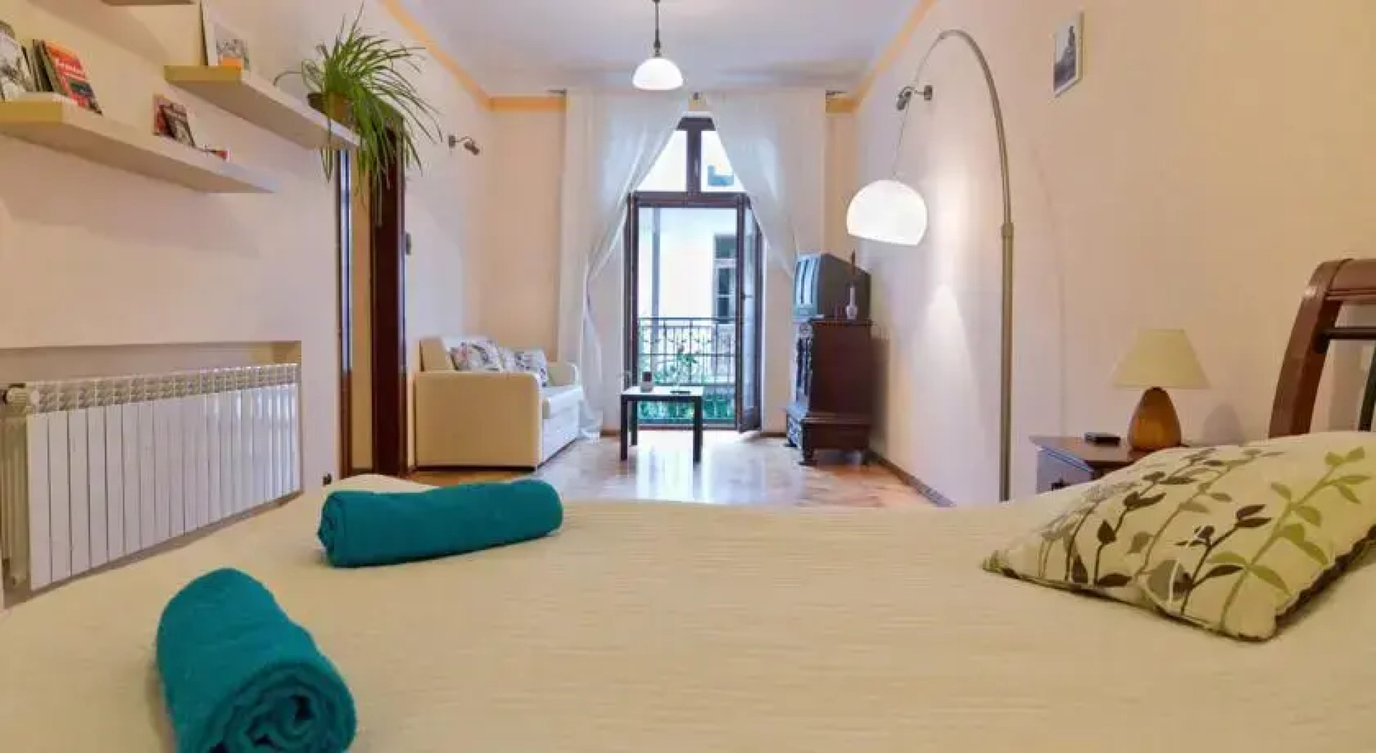 Patio Apartment Old Town