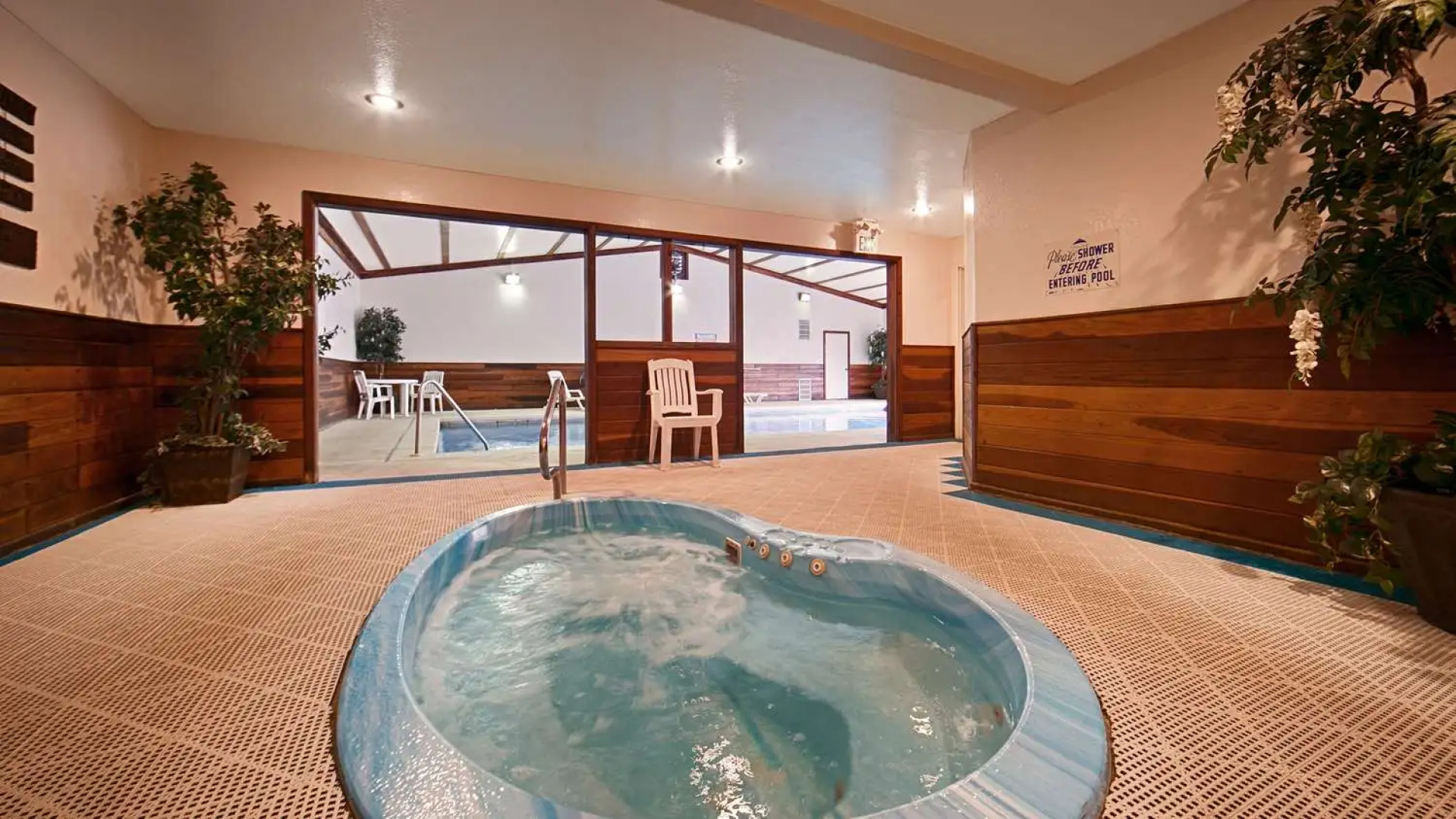 Ridgeline Hotel at Yellowstone, an Ascend Collection Hotel