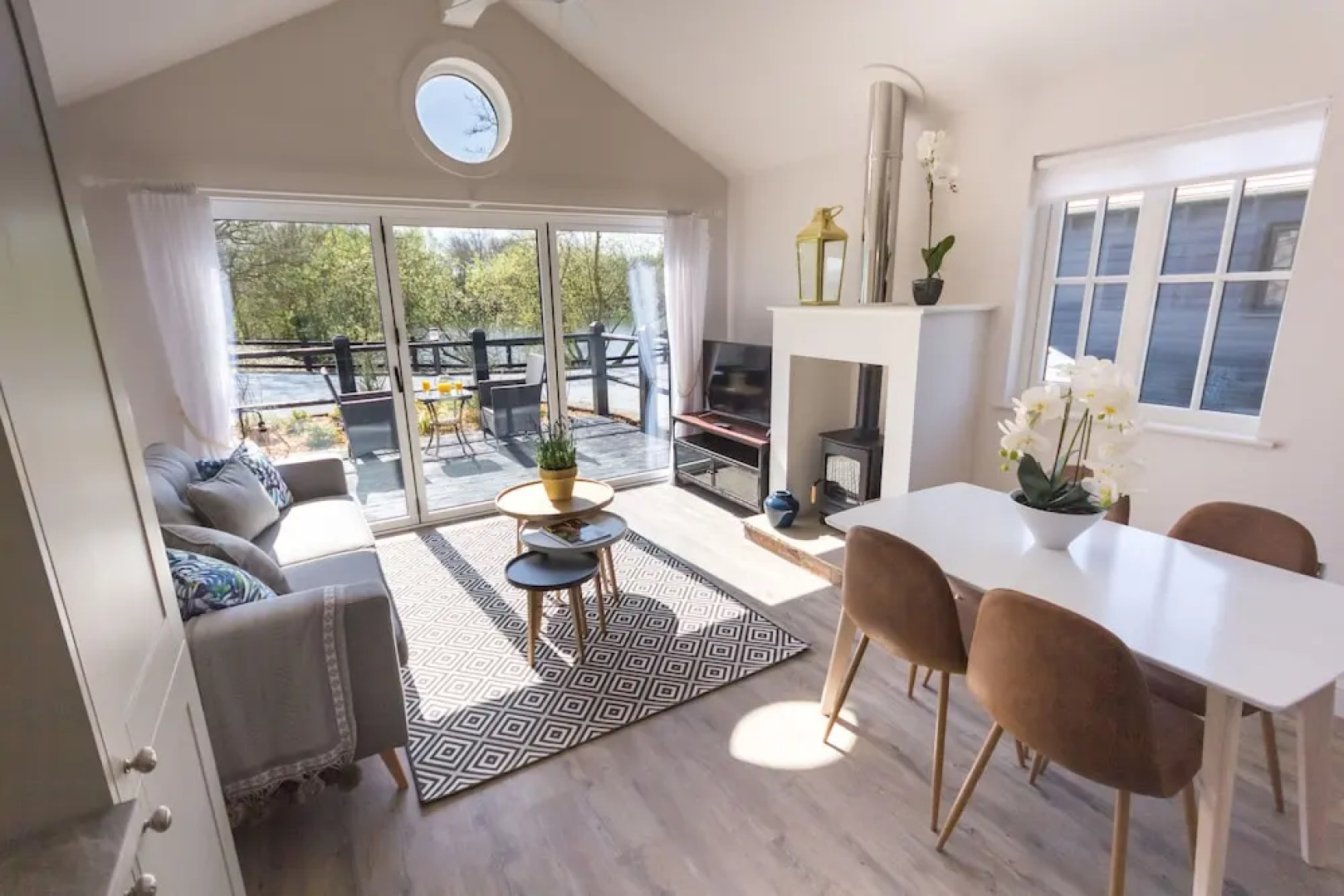 The Lakes Rookley Holiday Park