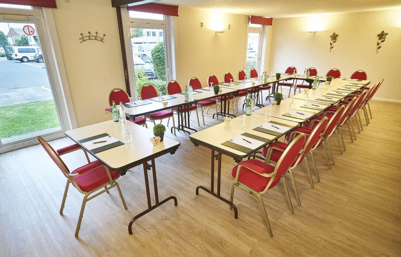 Campanile Hotel & Restaurant Brussels Drogenbos