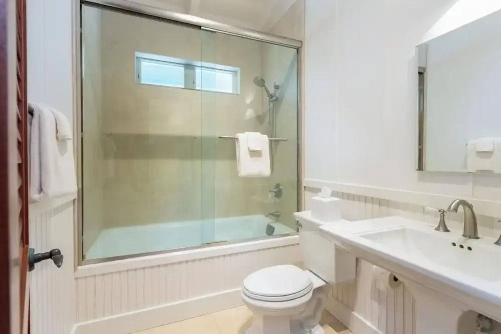 Camp Alealea 2 3 Bedroom Home by RedAwning