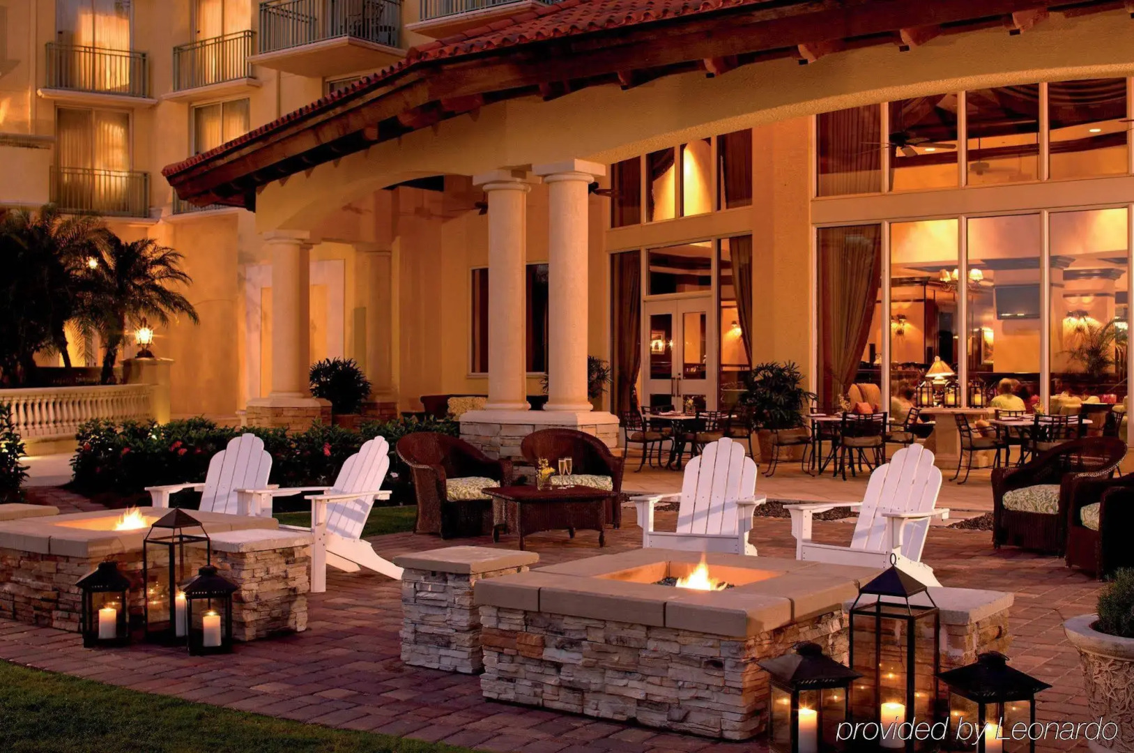 The Ritz-Carlton Naples, Tiburón