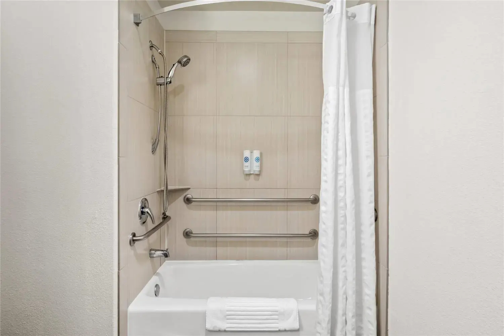 Comfort Suites Waxahachie - Dallas