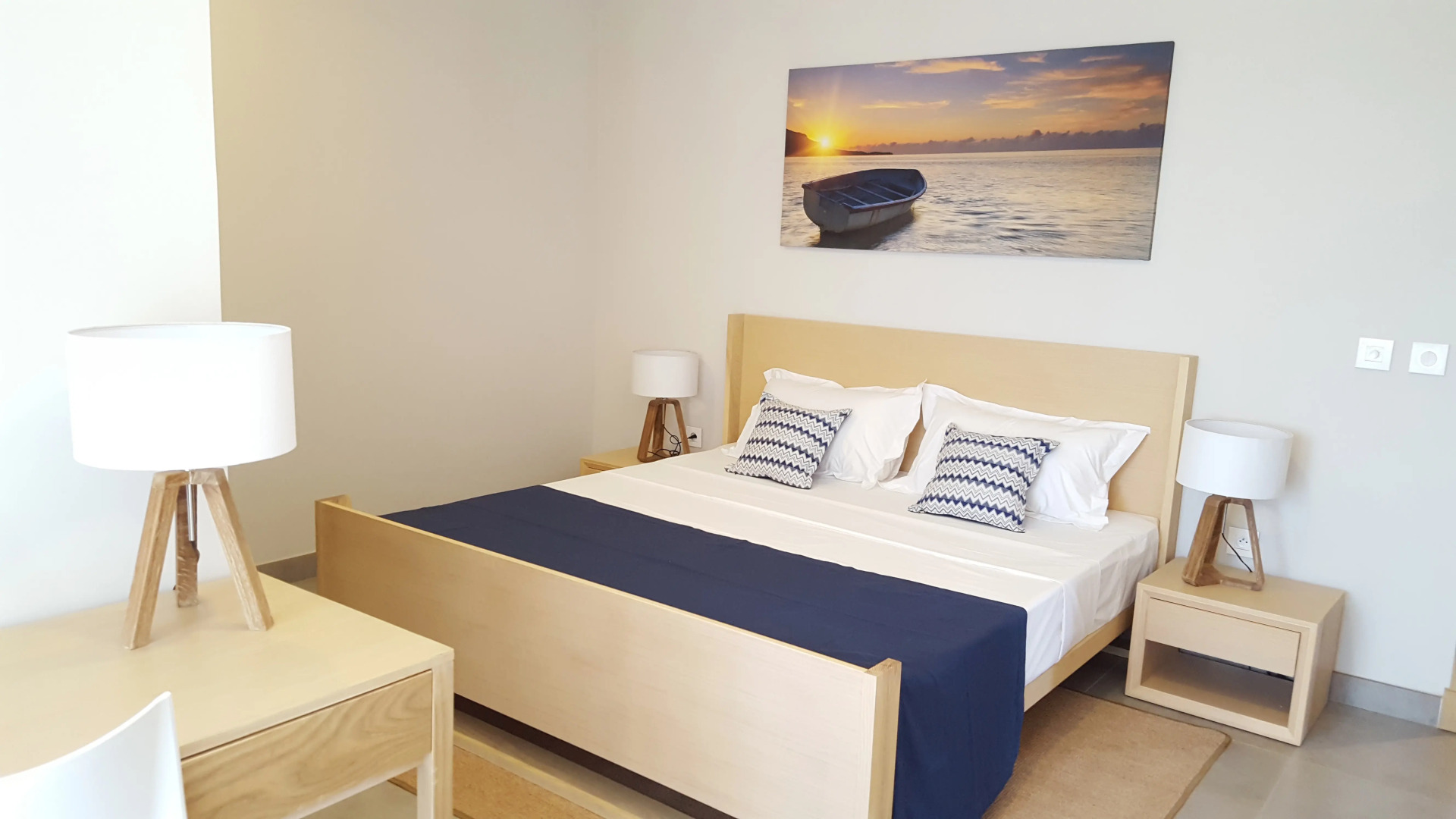 Choisy Les Bains with LOV