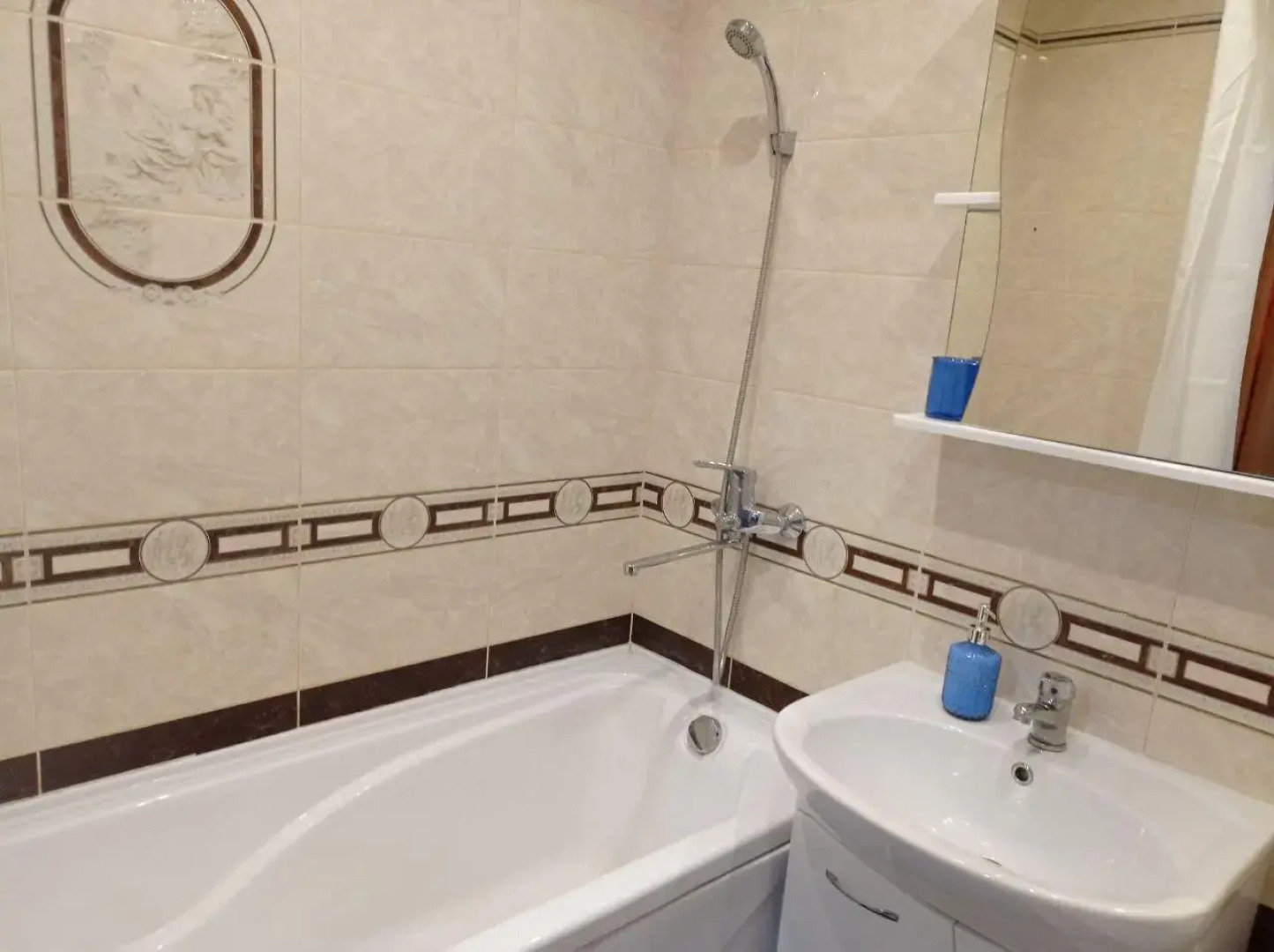 Апартаменты на проспекте Победы 174/1