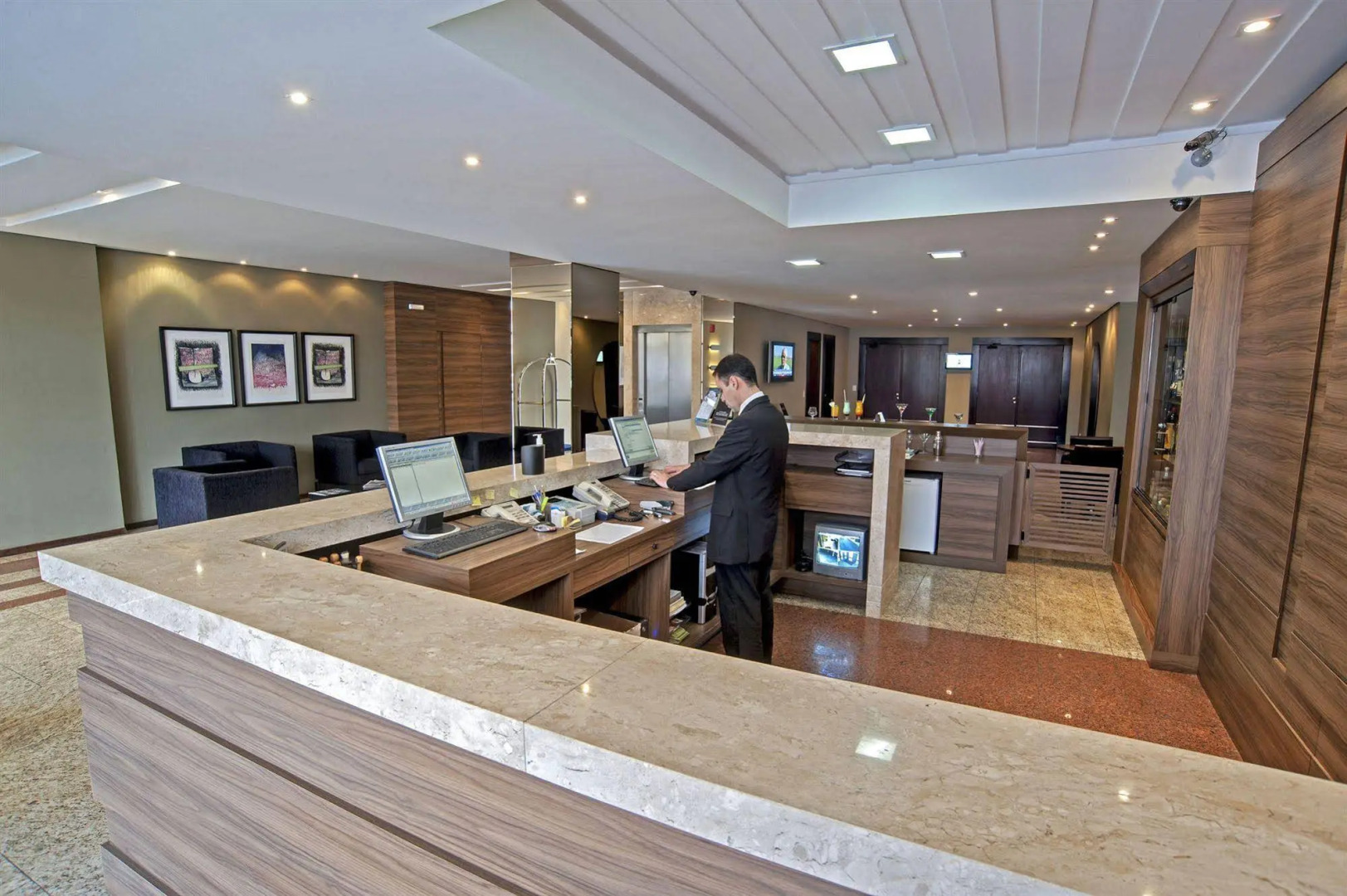 Slaviero Essential Pinhais