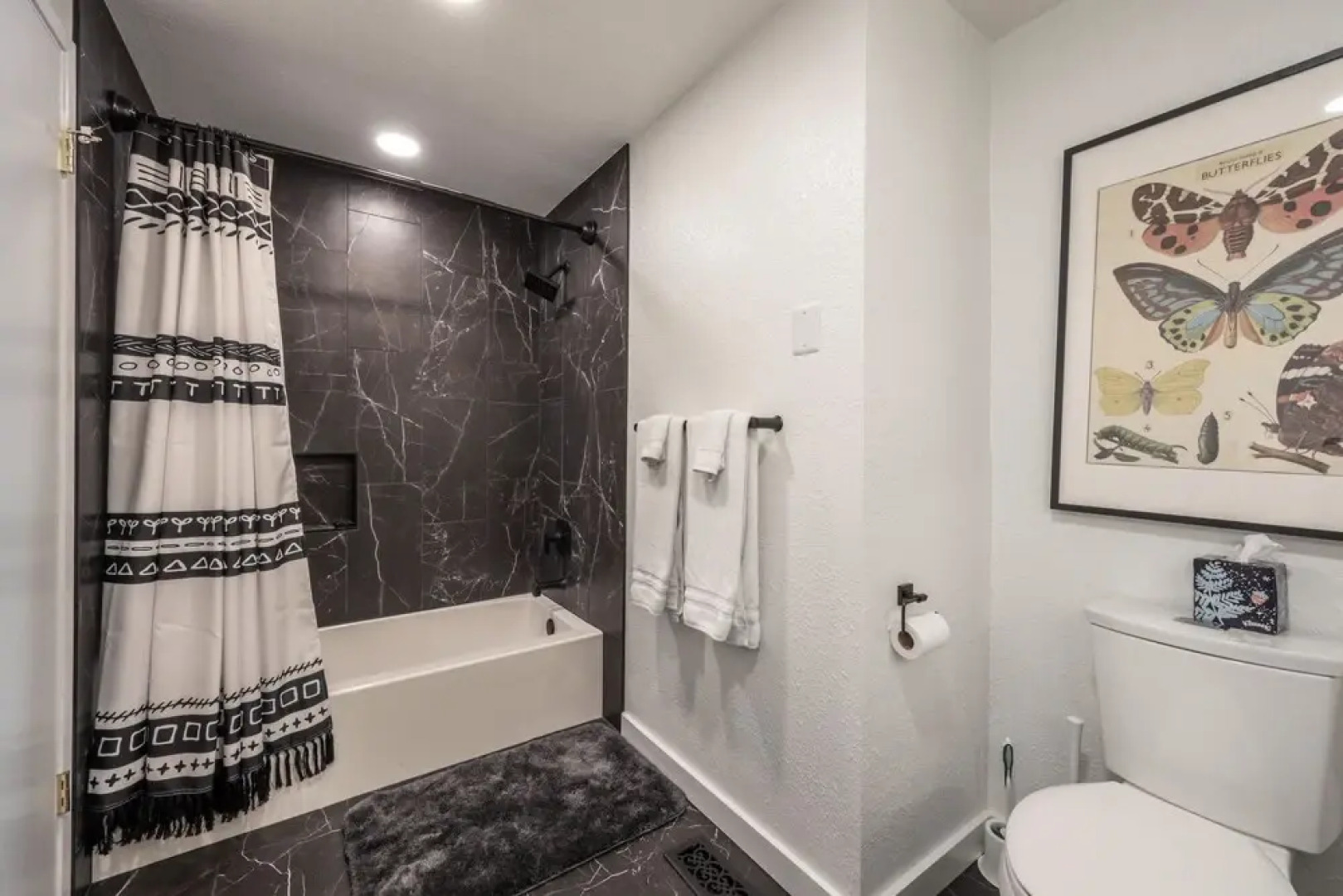 Point Lyle 3 Bedroom Home by RedAwning