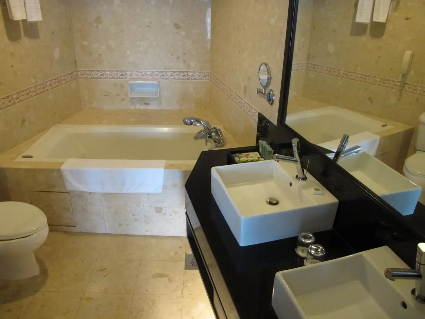 Swiss-Grand Beach Resort Kuantan