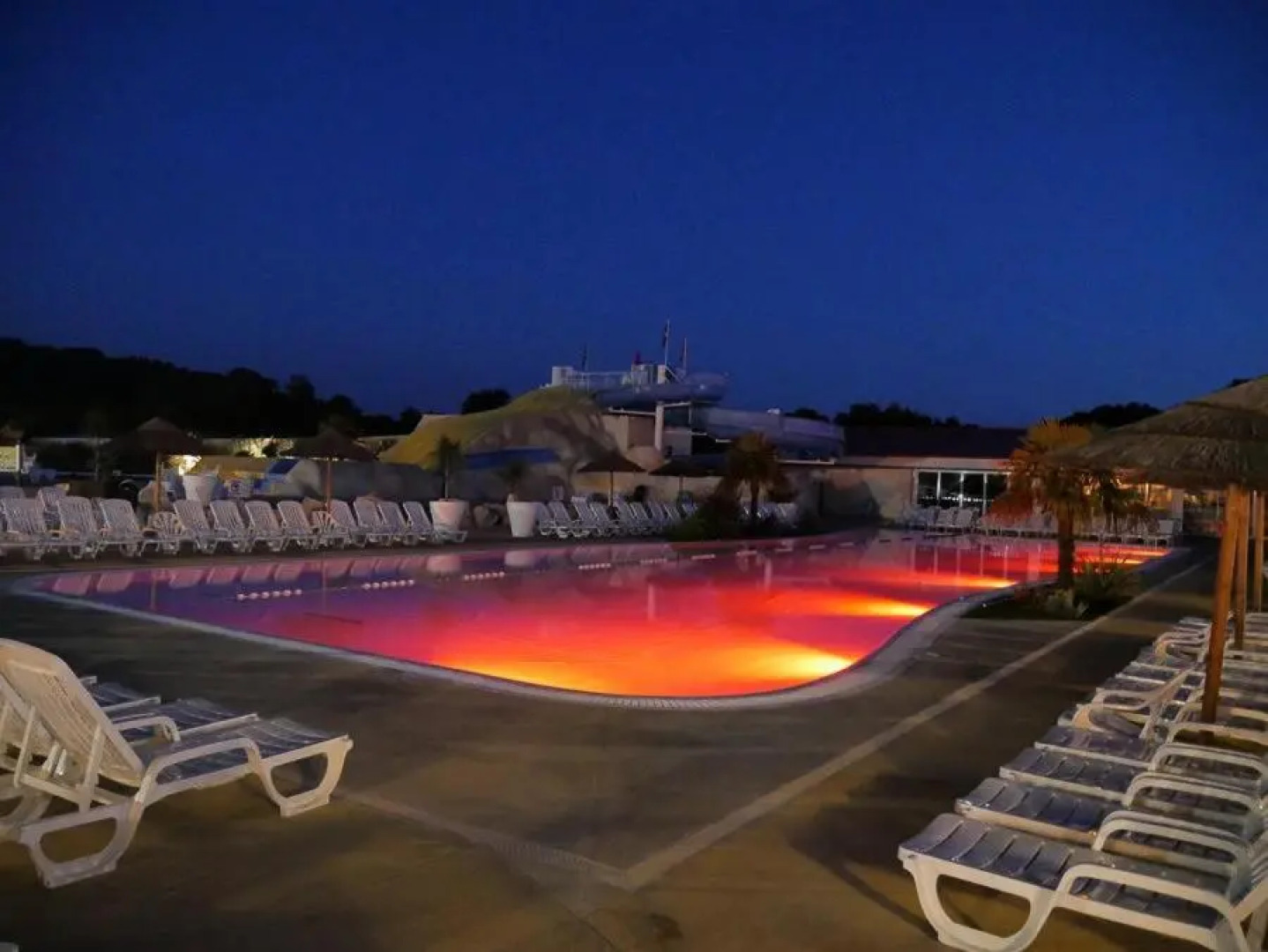 Mobilhome 3ch Tout confort Camping LES CHARMETTES