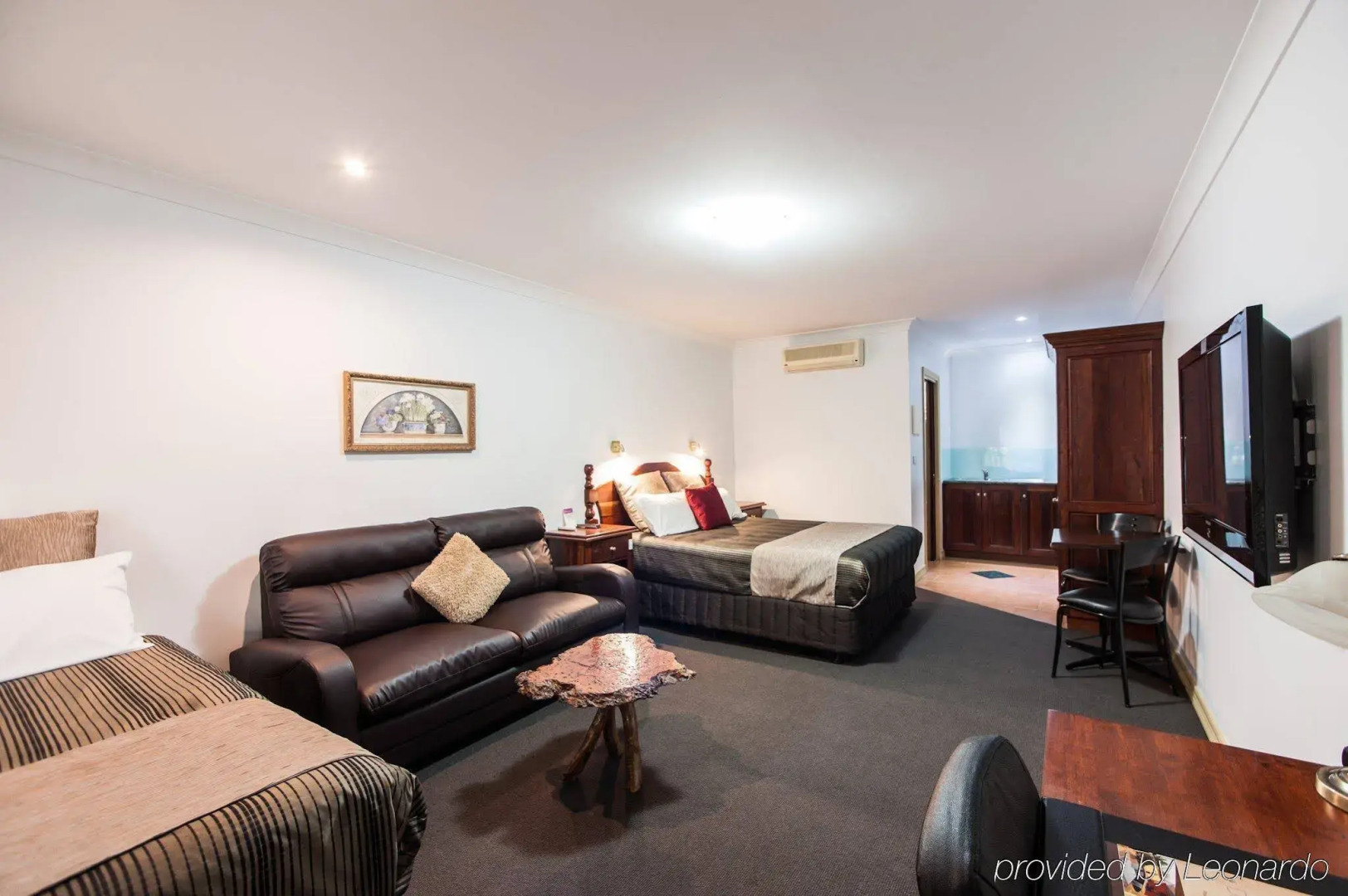 The Georgian Motor Lodge