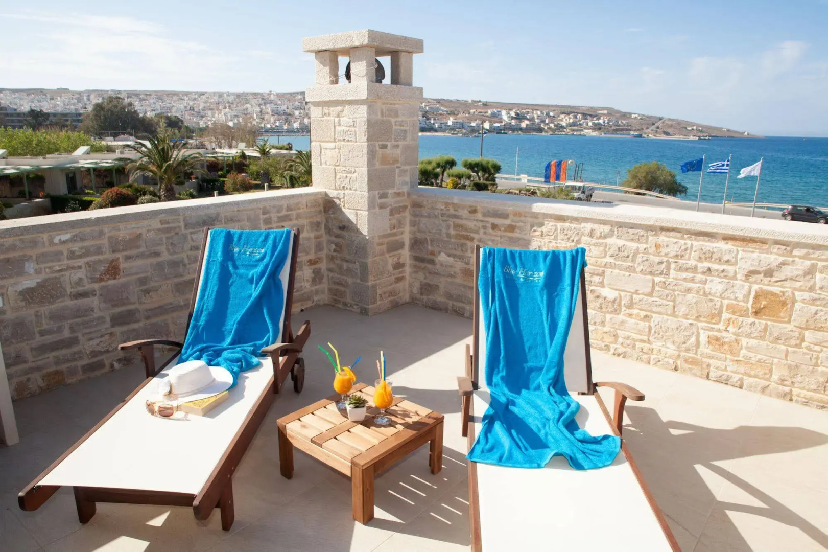 Blue Horizon Villa & Suites