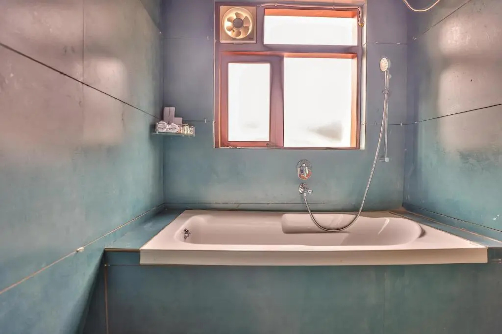 Hill Crest Resort - Coorg