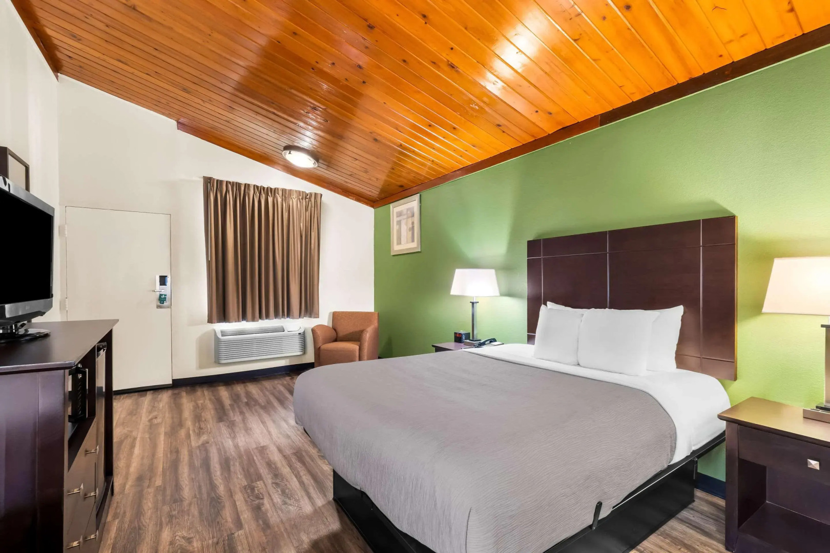 Quality Inn Tullahoma