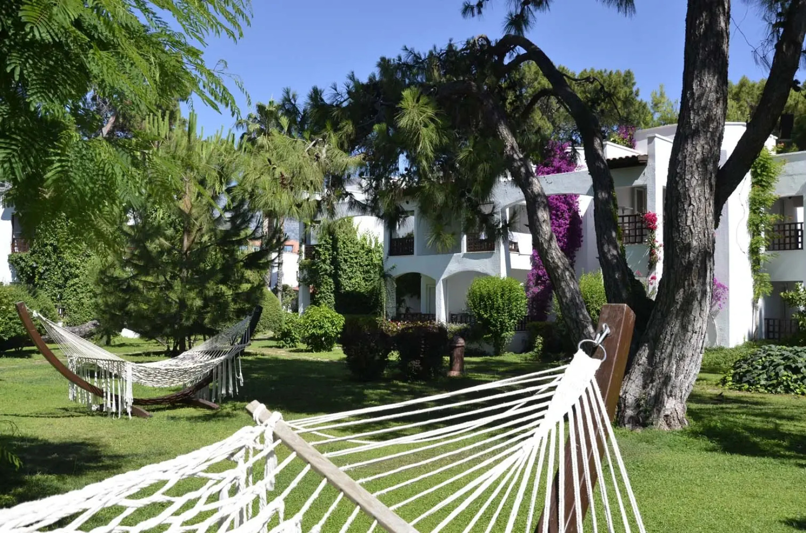 Отель Emelda Sun Club