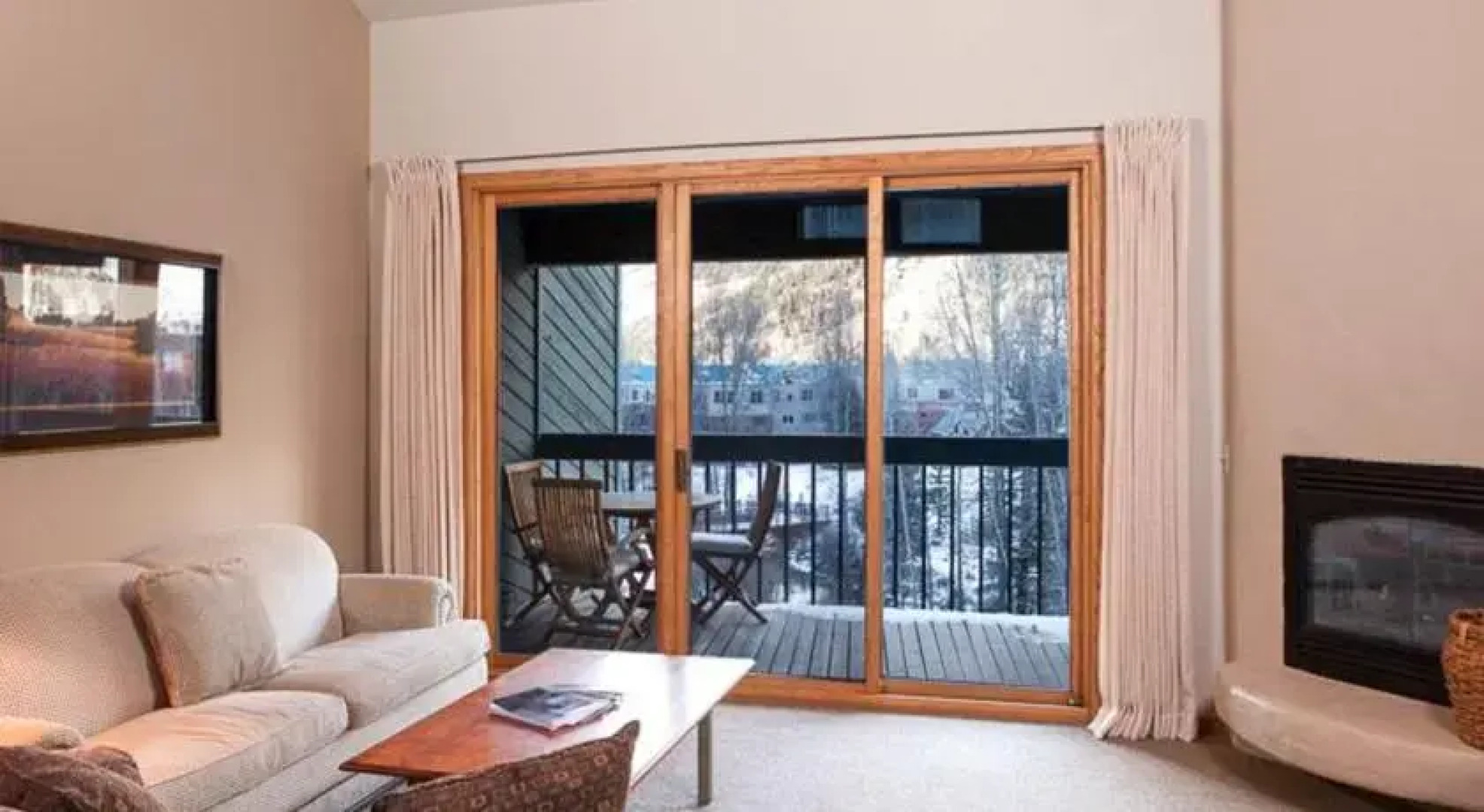 RedAwning Riverside Condos #C202