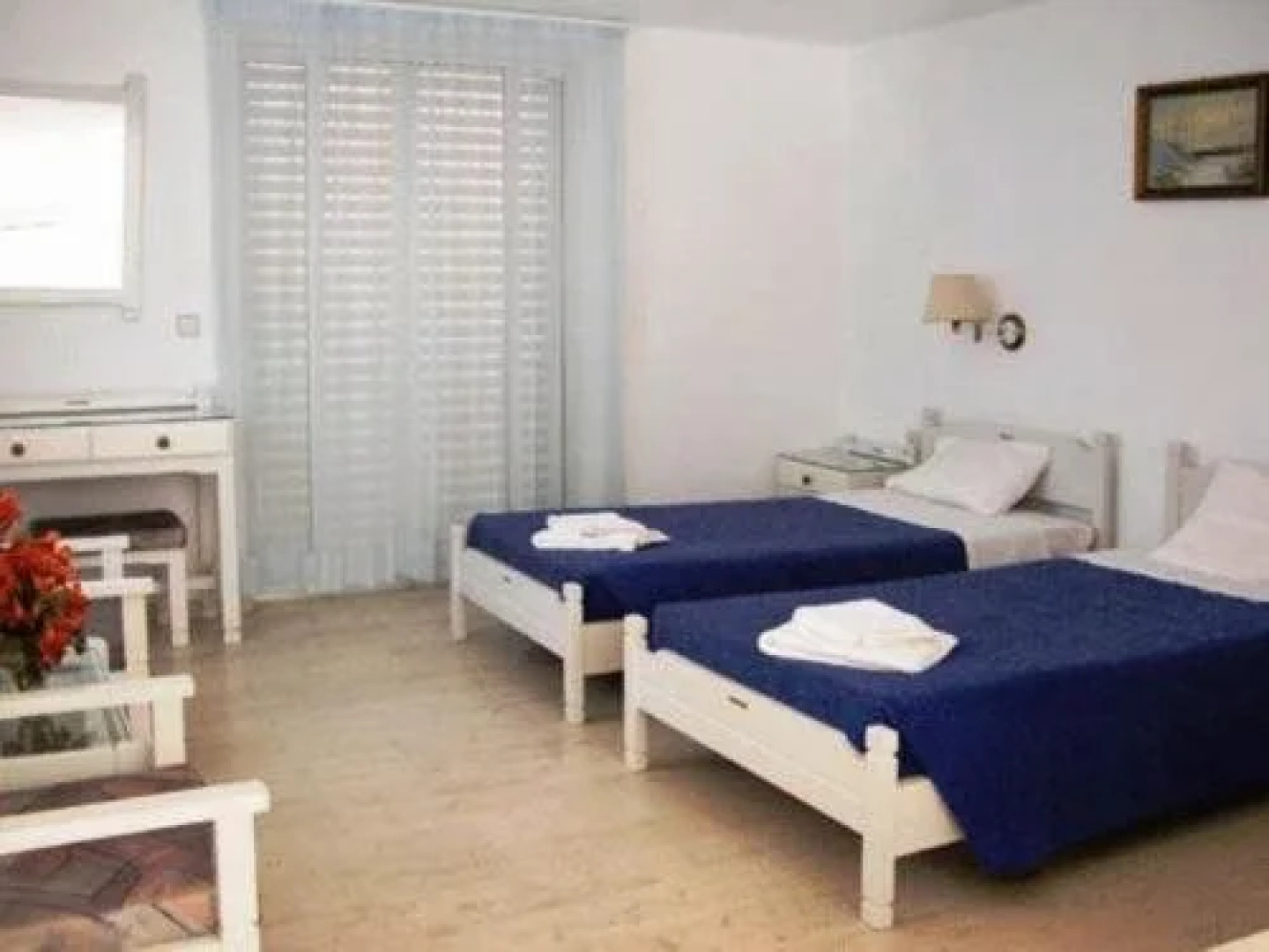 Primavera Paradise Apartments