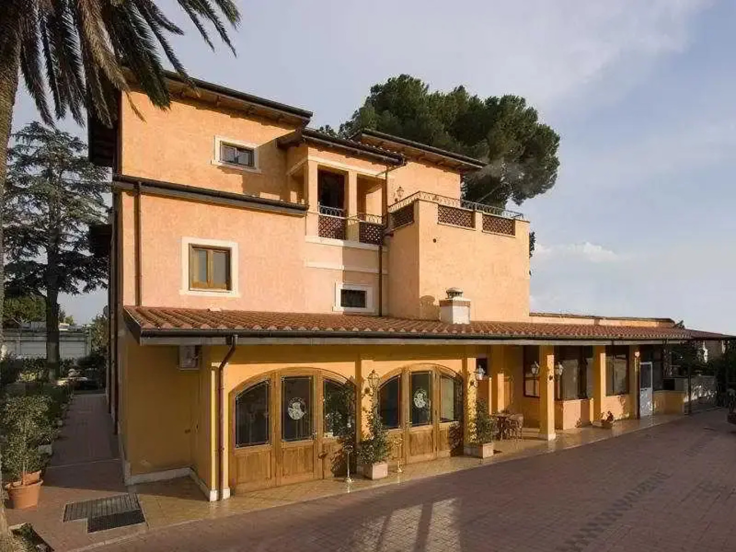 Hotel Villa Plauzi