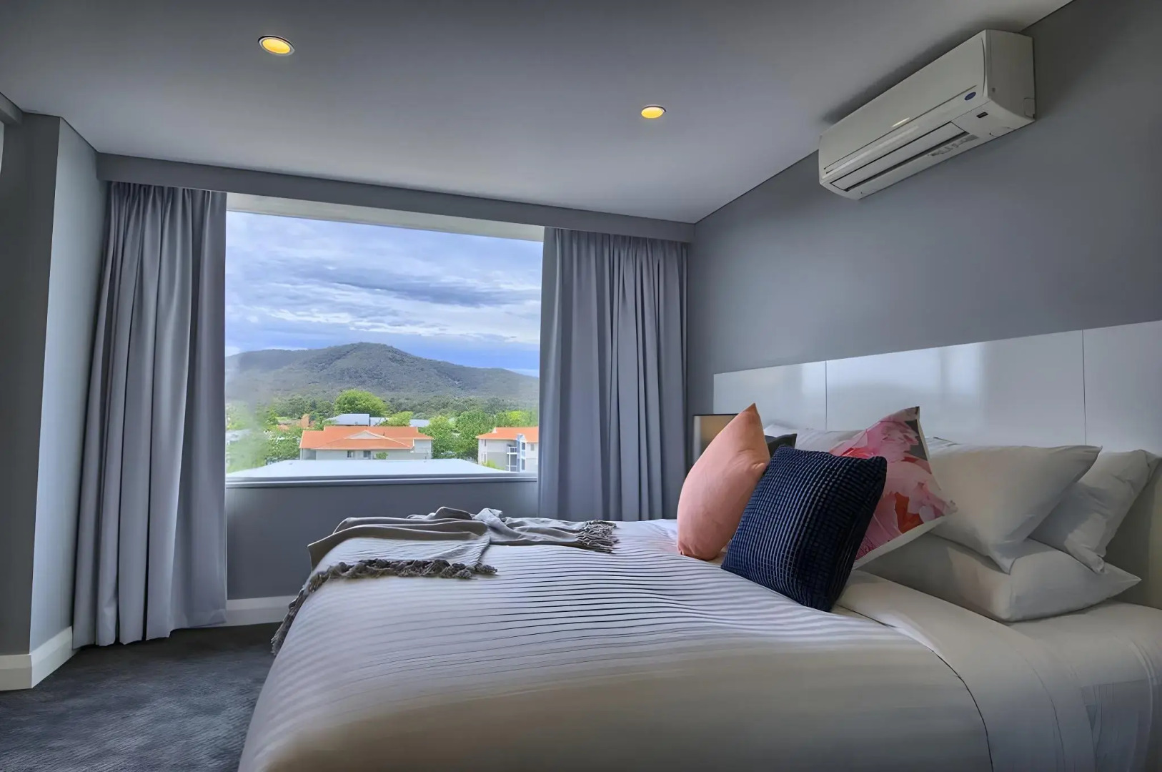 Canberra Rex Hotel & Serviced Apartments