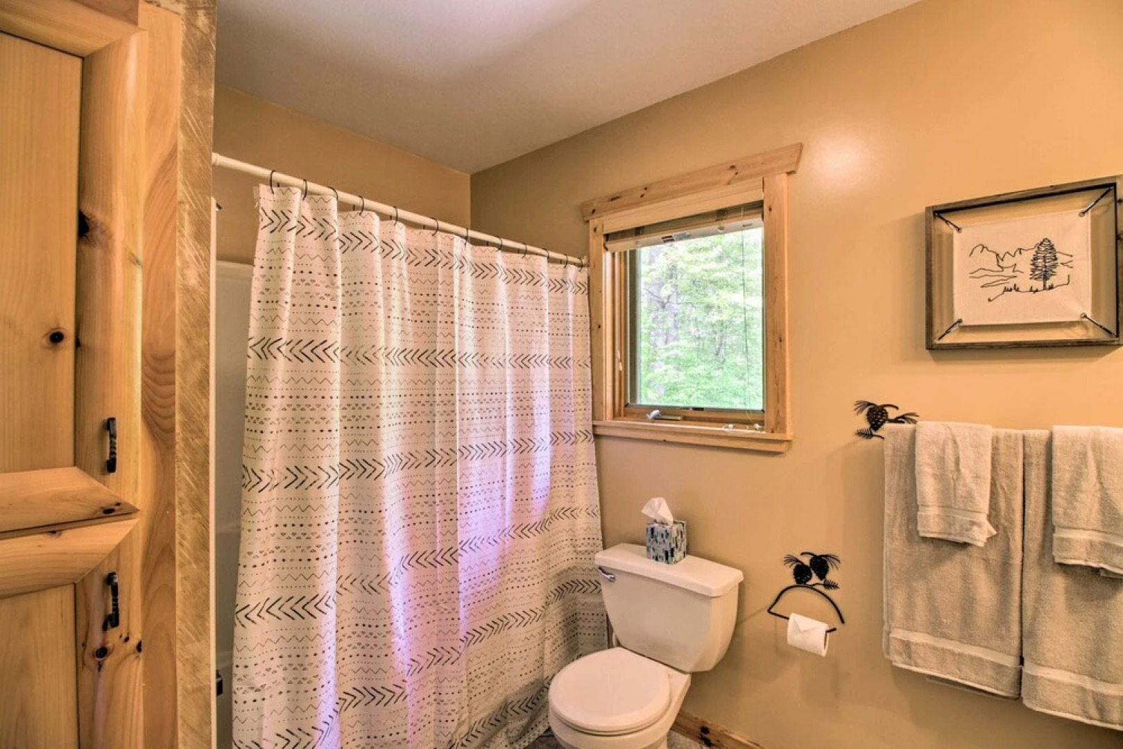 Stunning Crosslake Cabin w/ Deck and Lake Views!