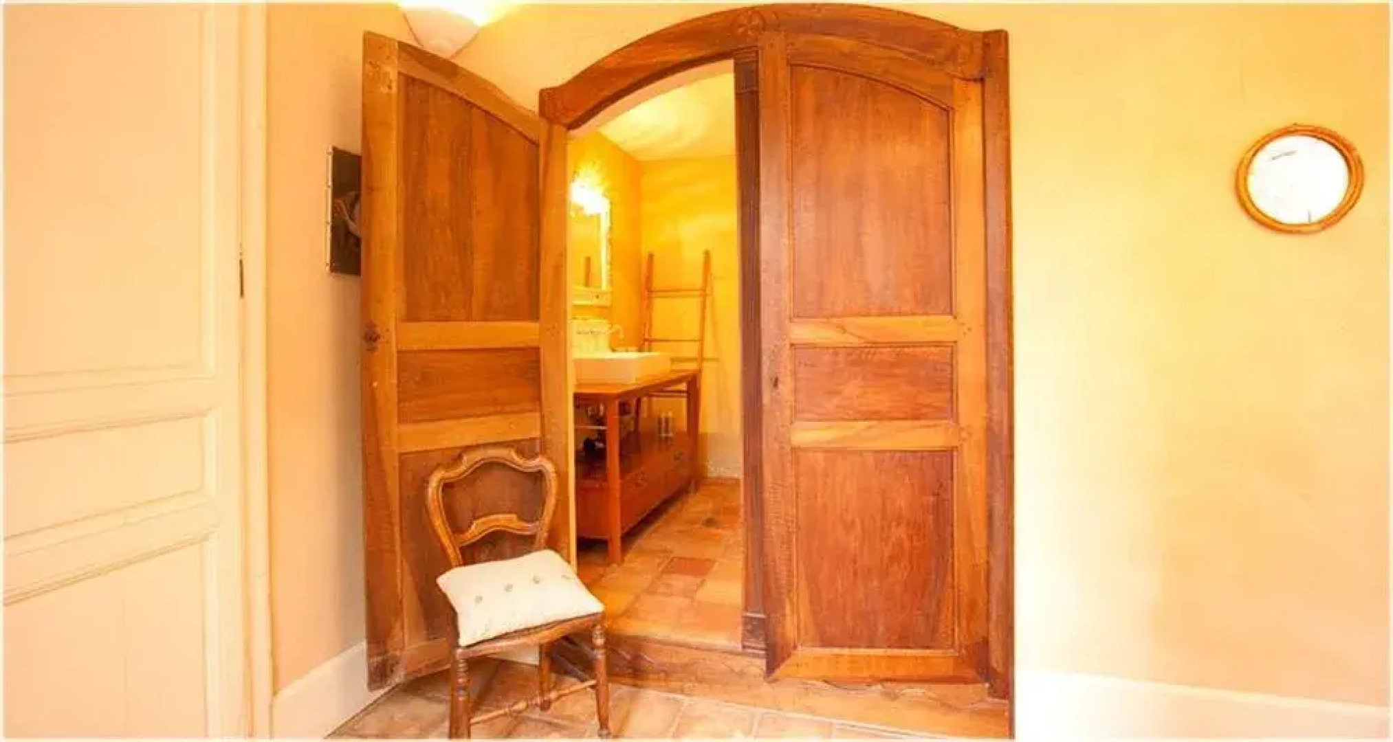 Le Petit Chateau Argoumbat