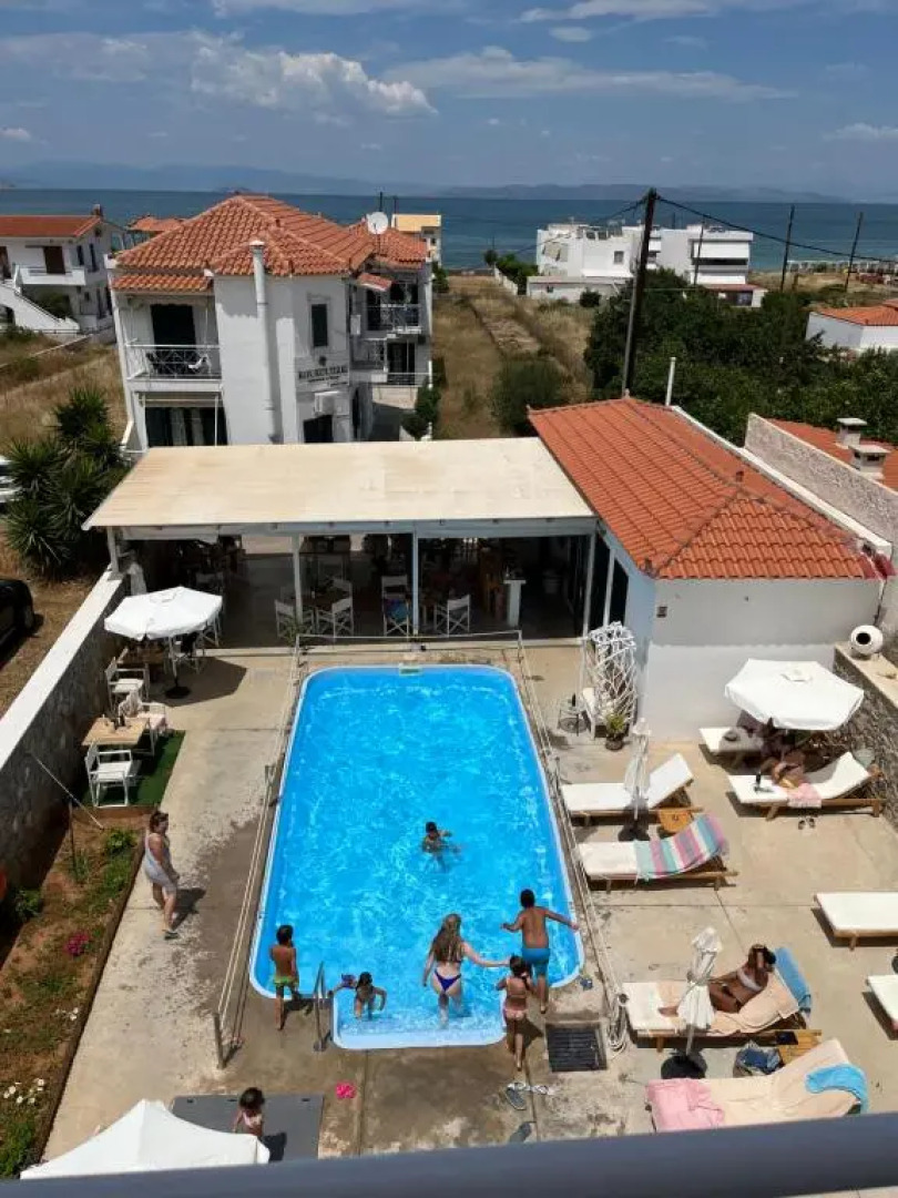 Koukounari Apartments 3