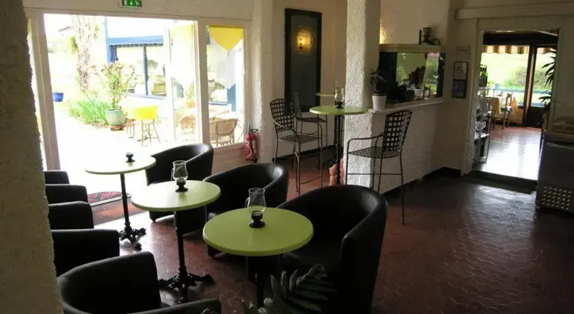 Abaca Ypua Hotel Restaurant