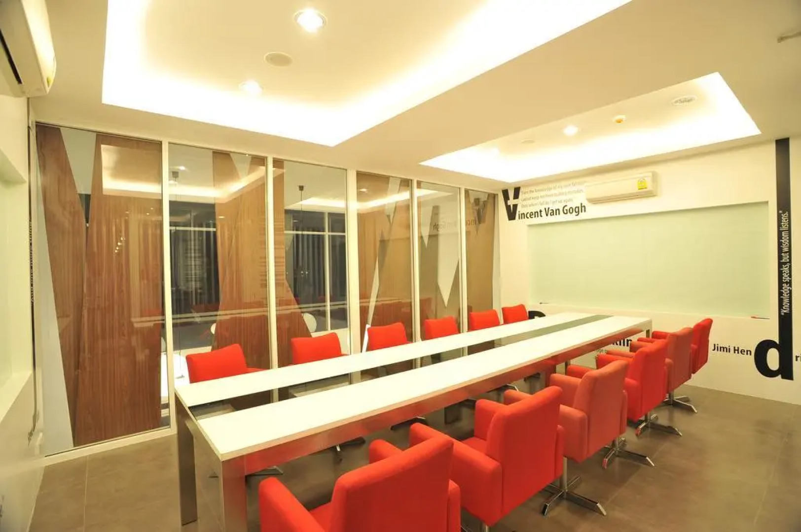 Paeva Luxury Serviced Residence