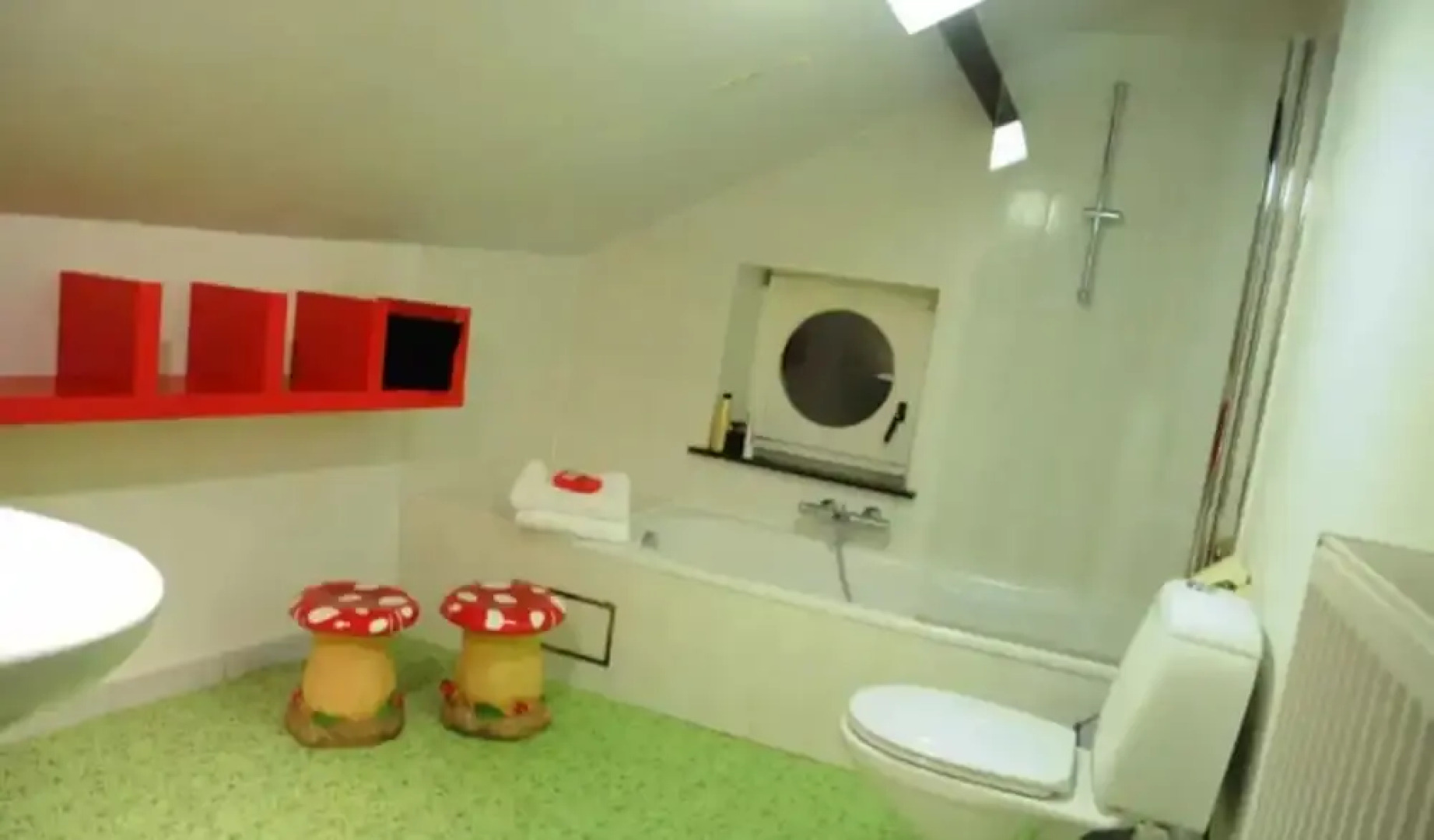 Watermill in Herbeumont With Sauna & Hot Tub