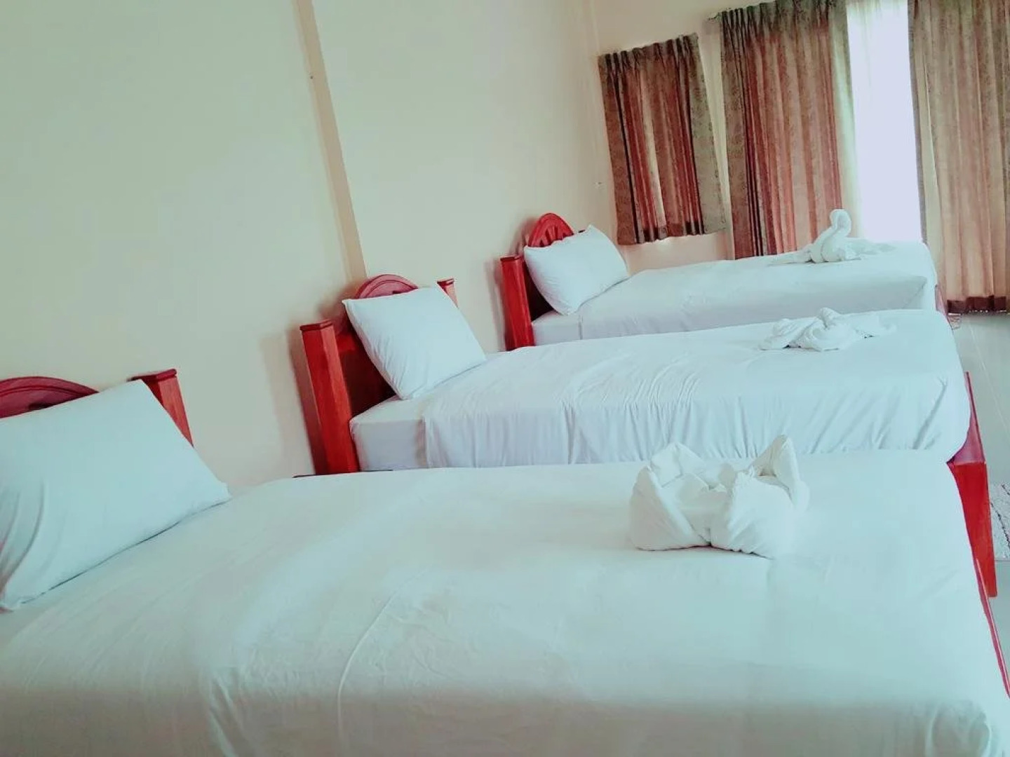 Khao-Sok Bed and Breakfast