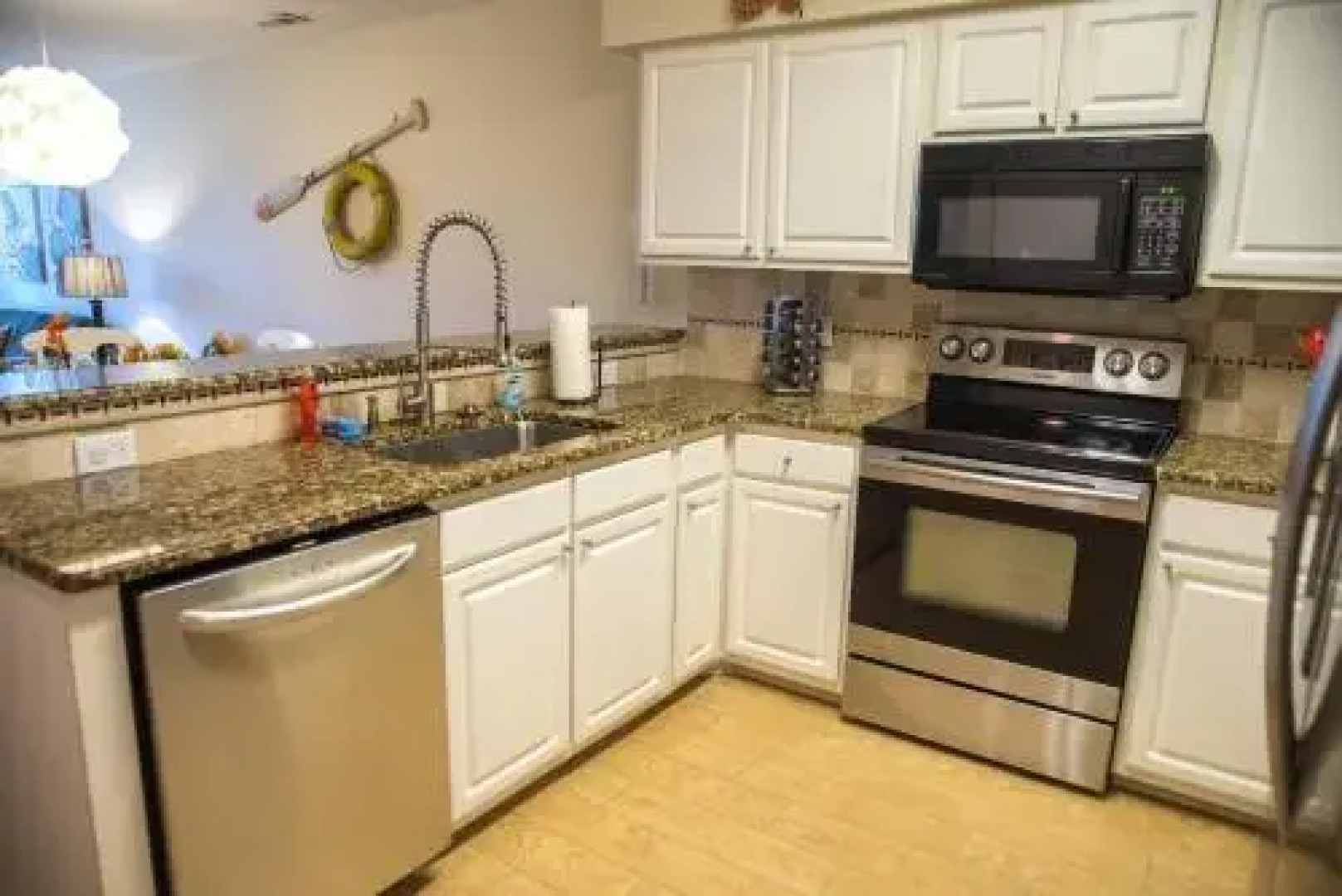 Pawleys Island Vacation Rentals llc