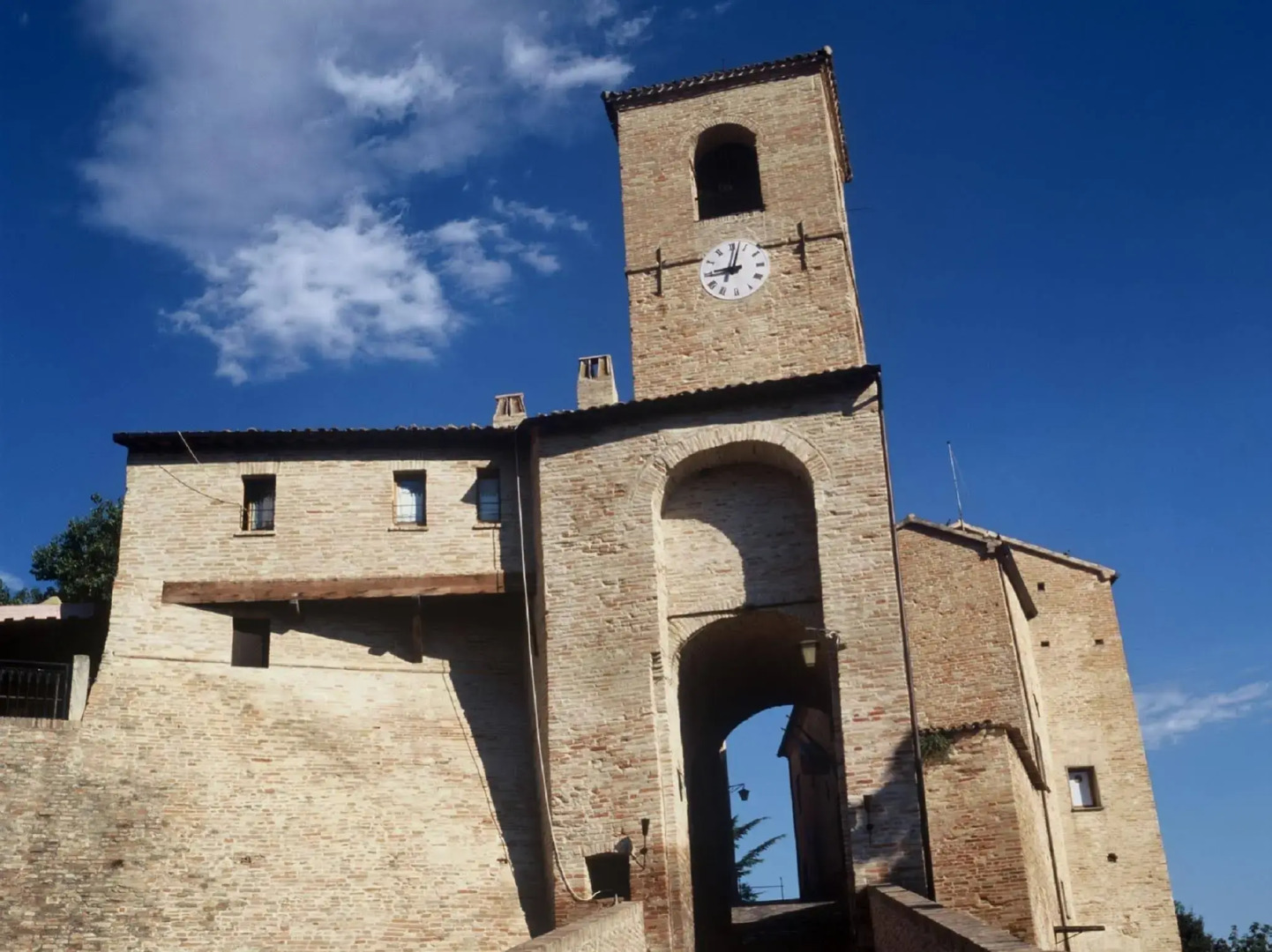 Palazzo Viviani Castello di Montegridolfo