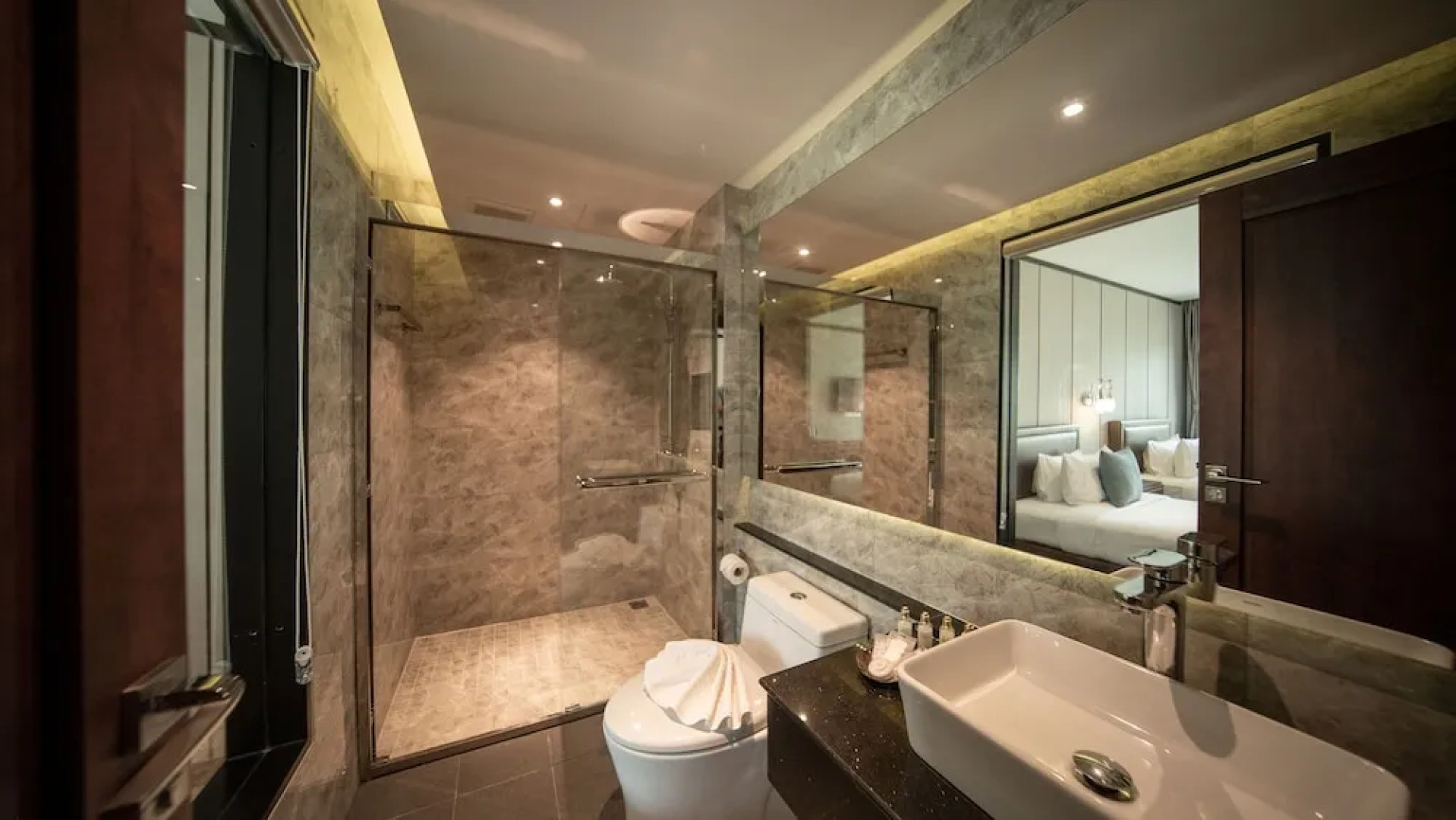 Les Palm Beach Front Koh Yao Yai