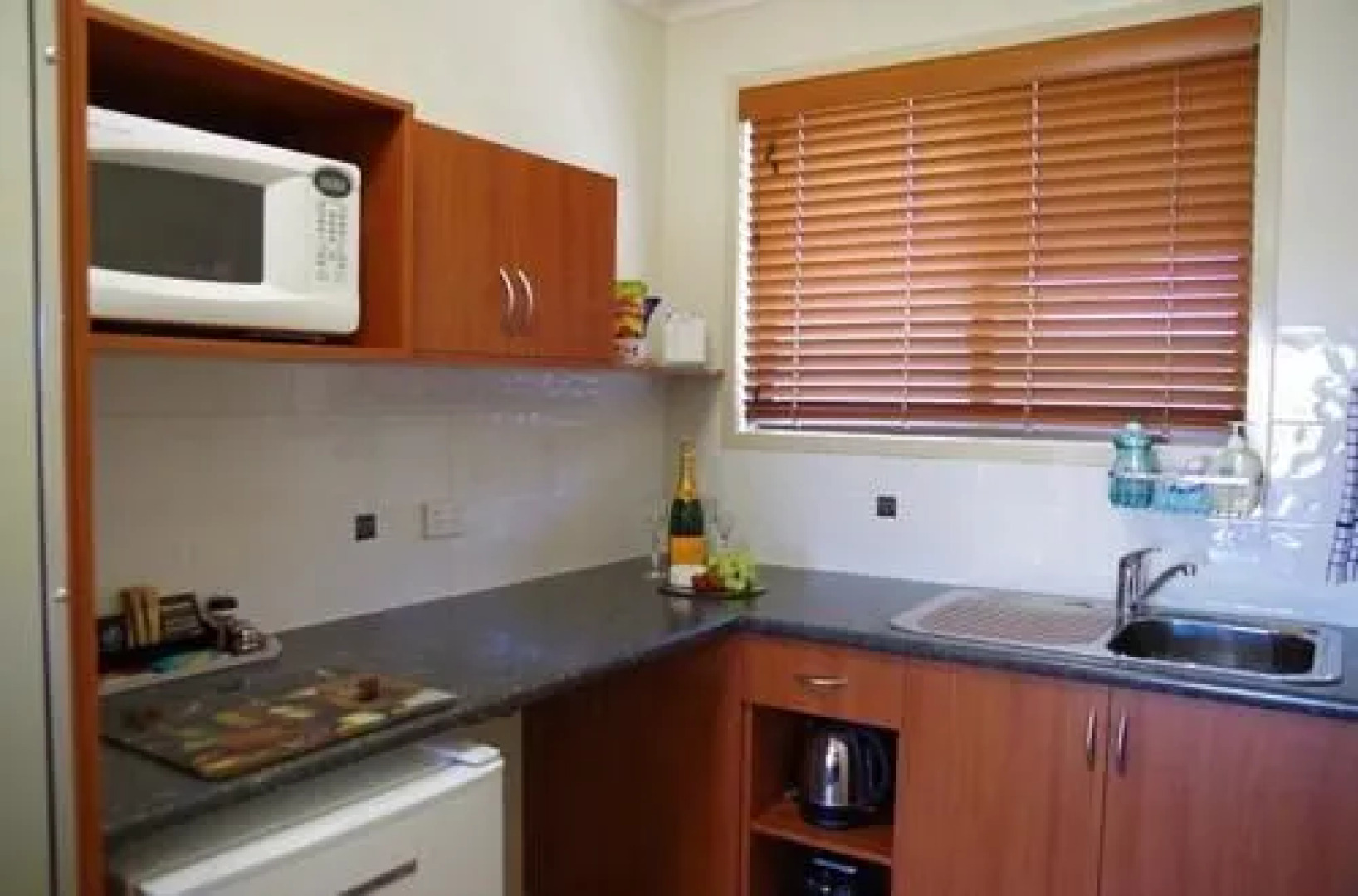 Stannum Lodge Motor Inn