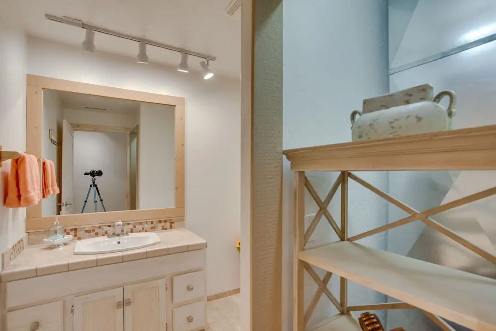 Beautiful Ouray Home w/ Patio - 3 Mi to Downtown!