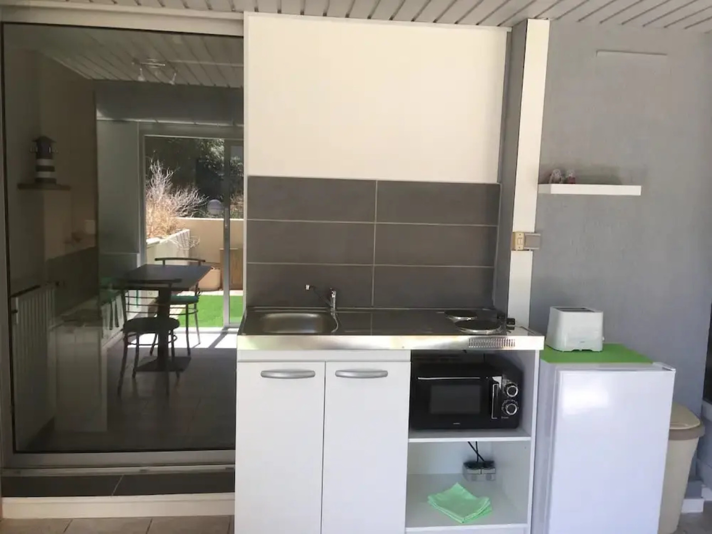 Apartment With 2 Bedrooms in Vallauris, With Furnished Terrace and Wifi - 3 km From the Beach