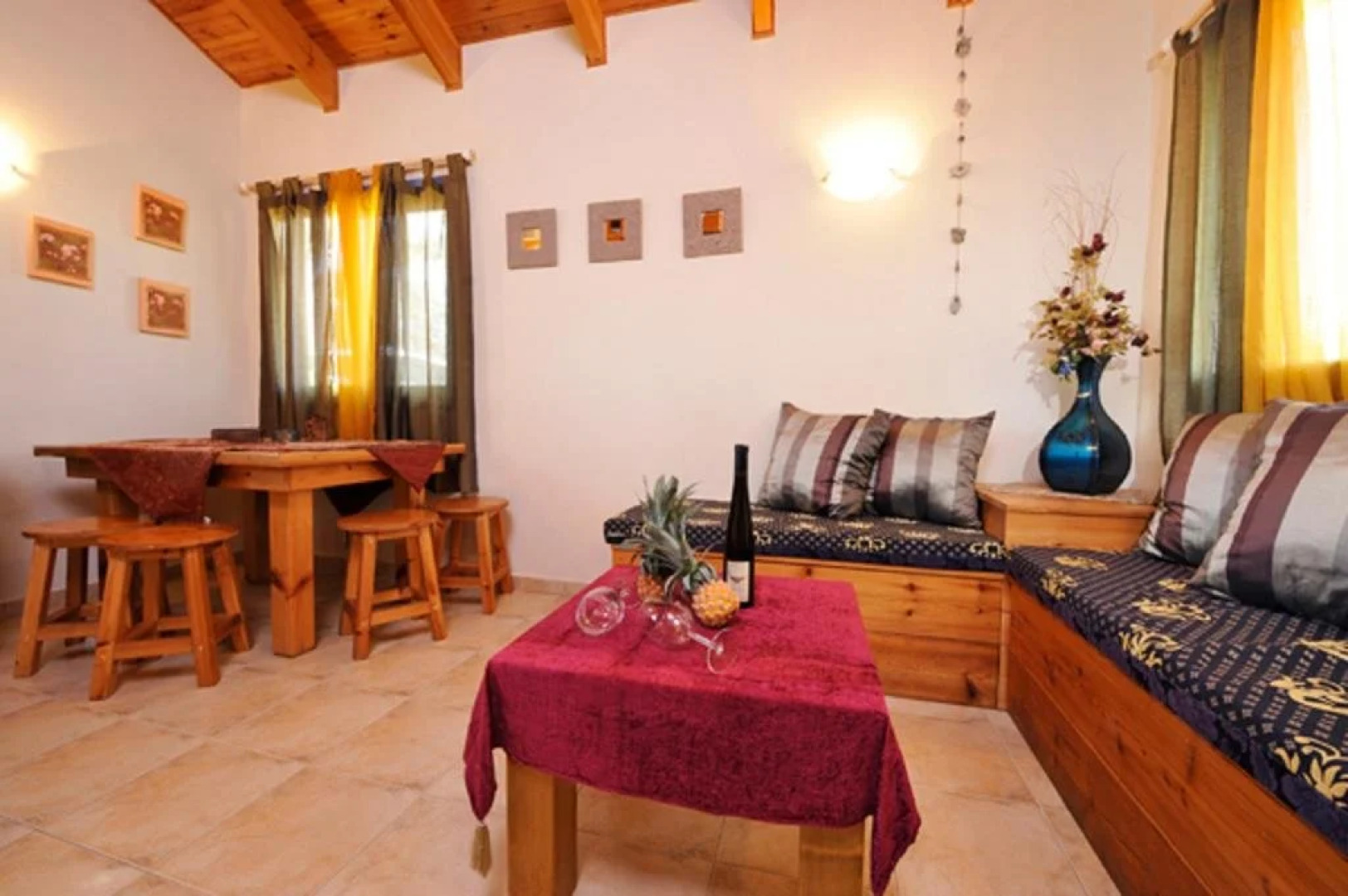 Dlilah's Villa Cabins