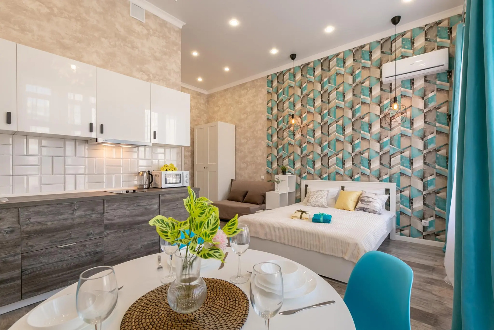 Arrival (Эррайвл) на улице Конгрессная 21