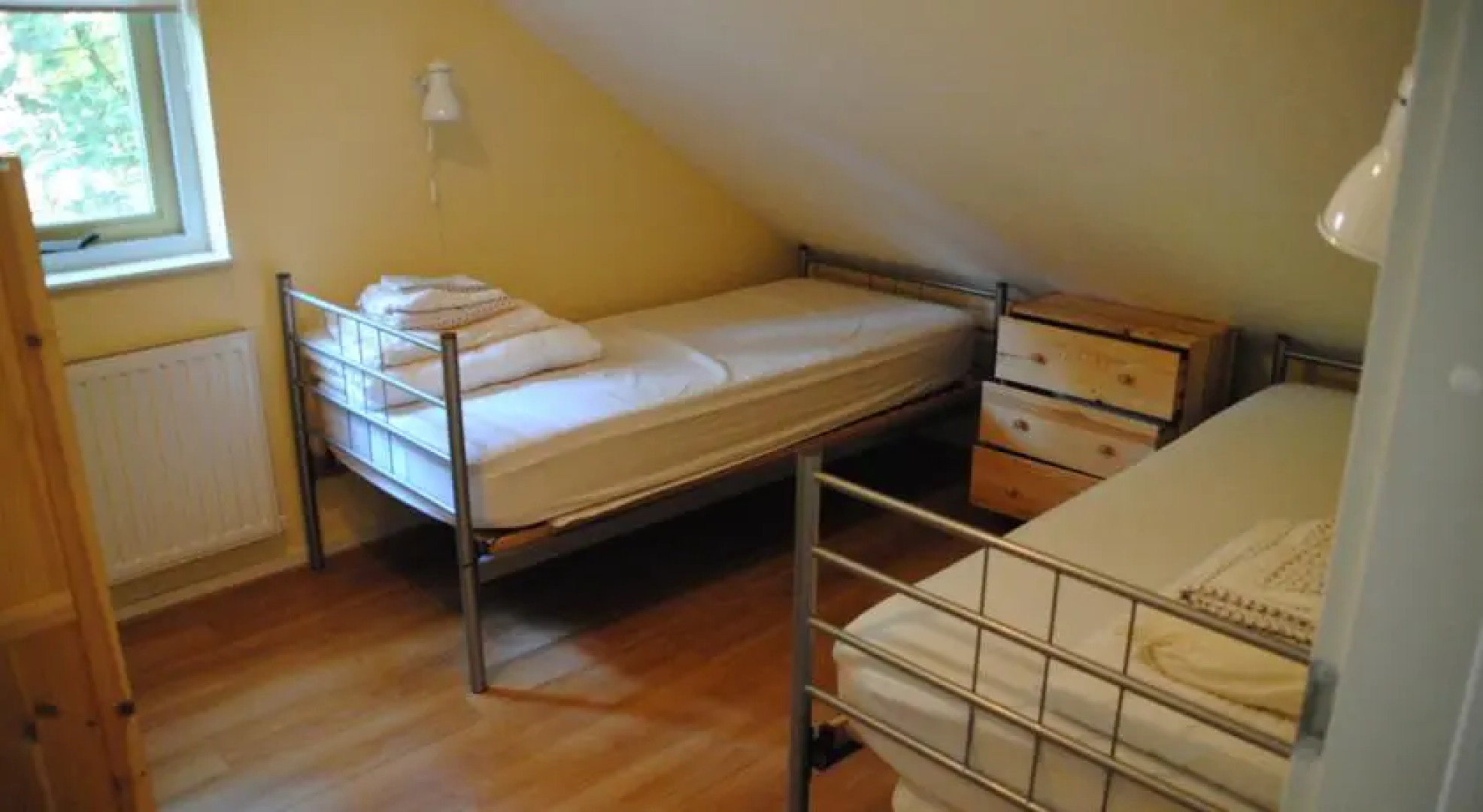 Forest Bungalow Karekiet