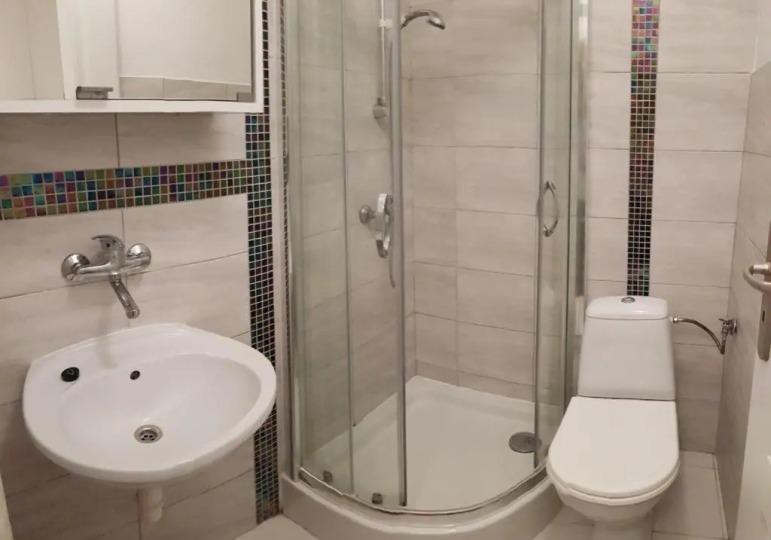 O.W. Krakus II - Domki i Pokoje