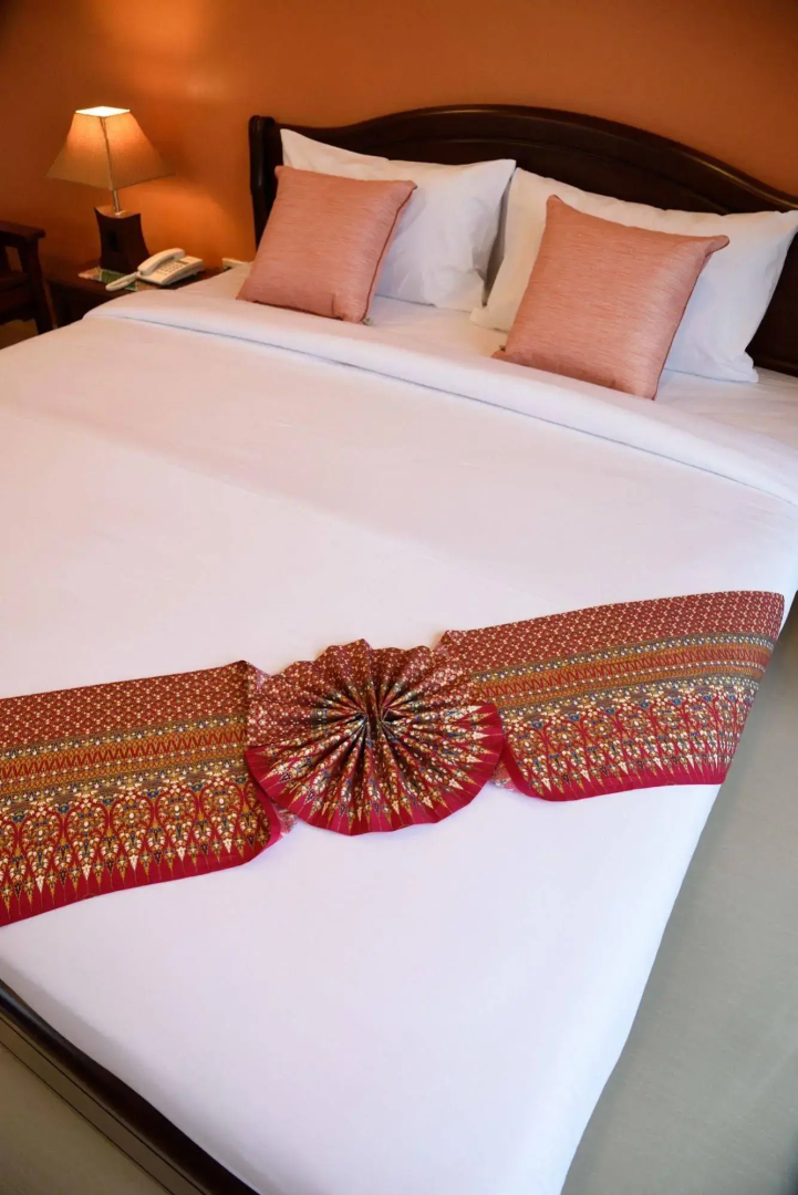 Sripet Hotel