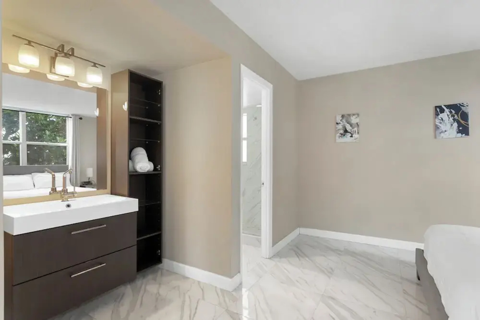 Bay Harbor Sunset Apt 2A